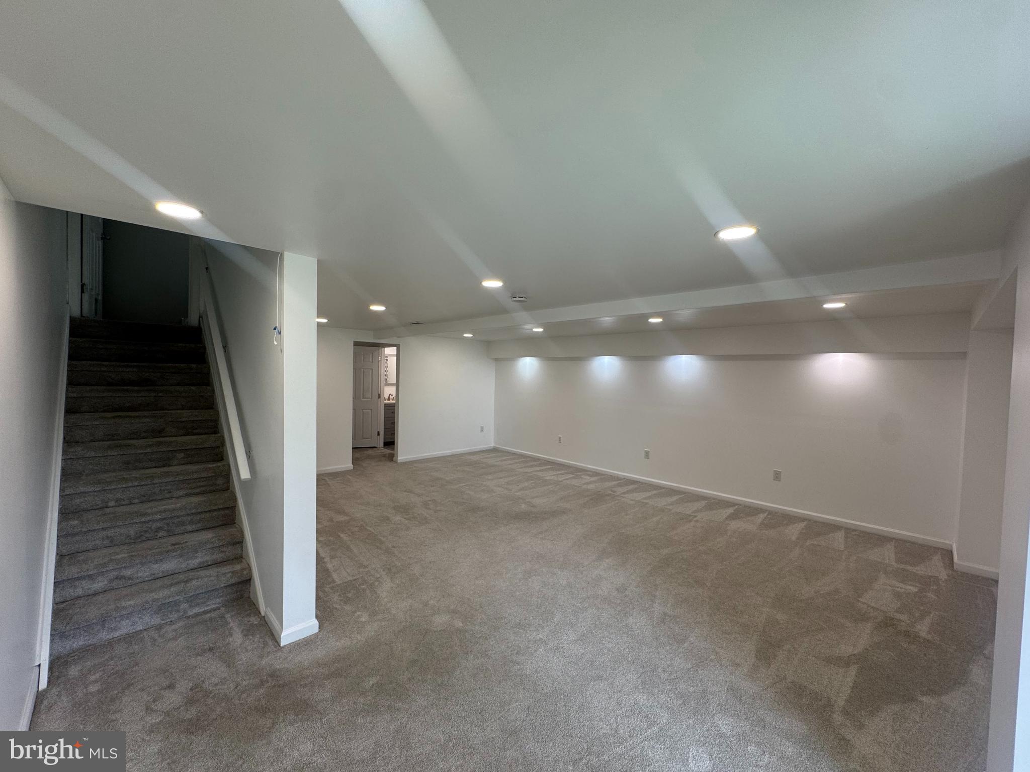 MAPLE GLEN - Residential