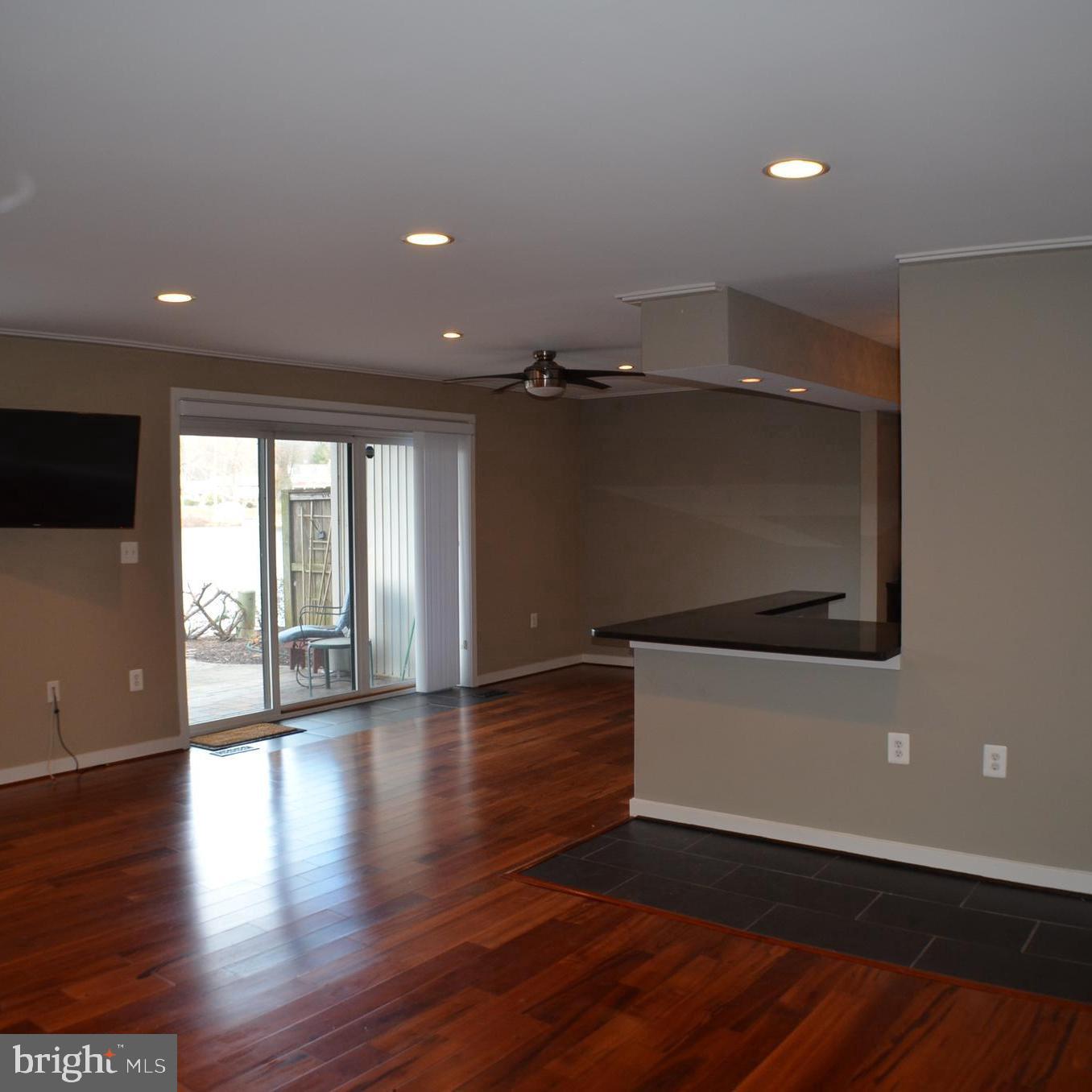 THE COVE - Residential Lease