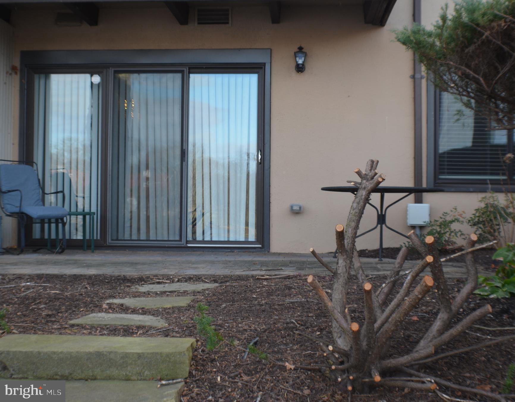 THE COVE - Residential Lease