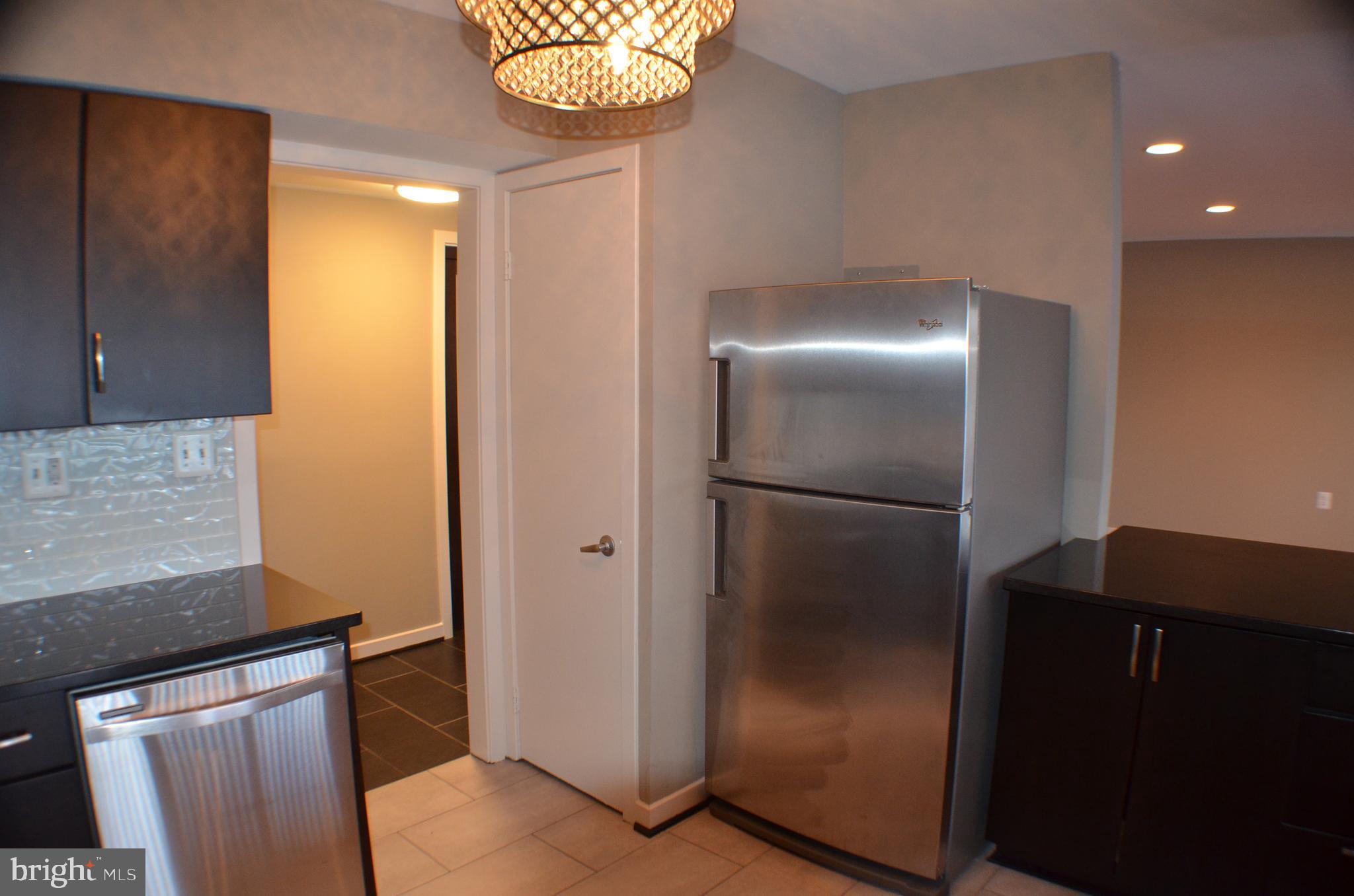 THE COVE - Residential Lease