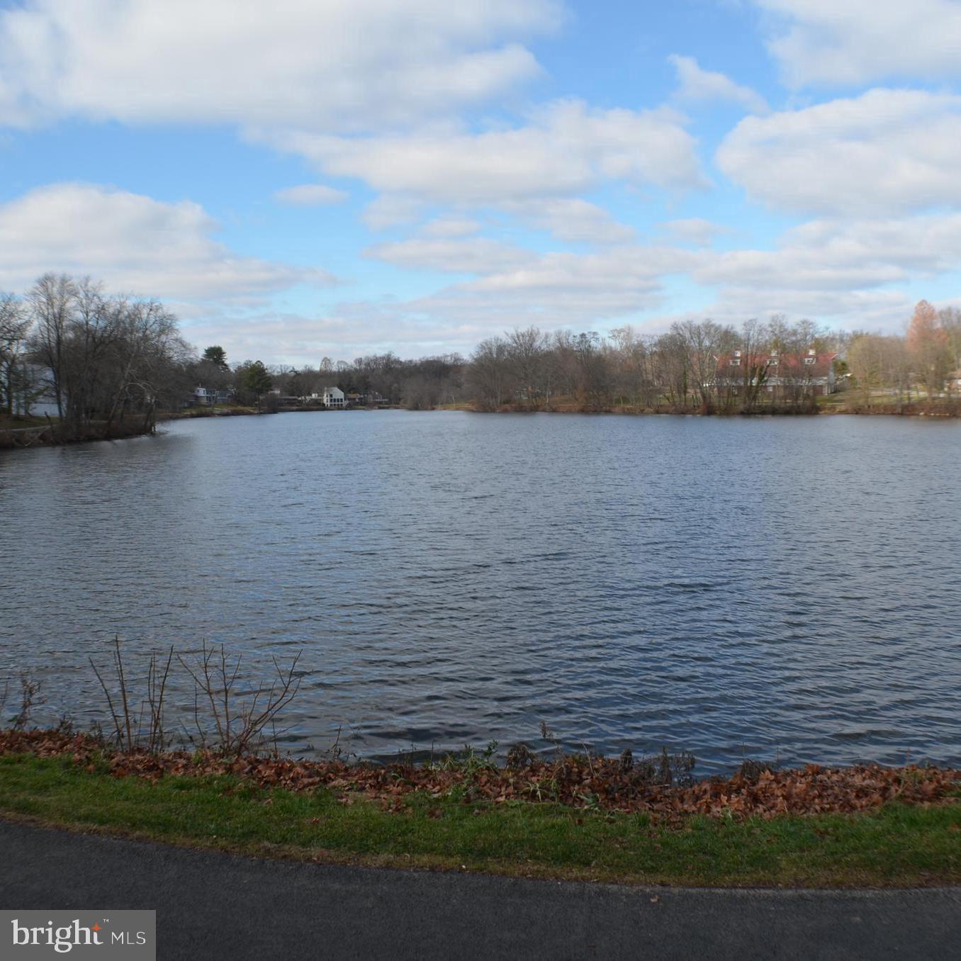 THE COVE - Residential Lease