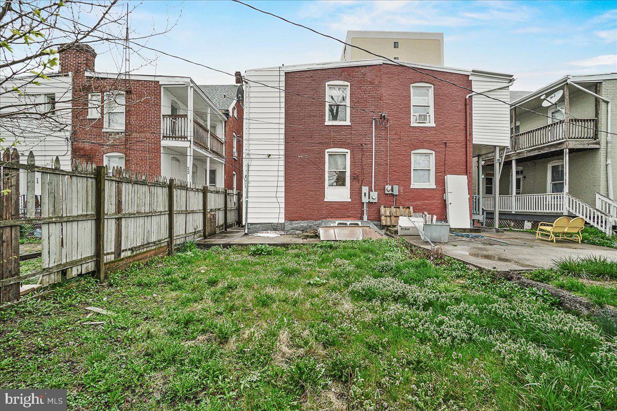 HAGERSTOWN - Residential