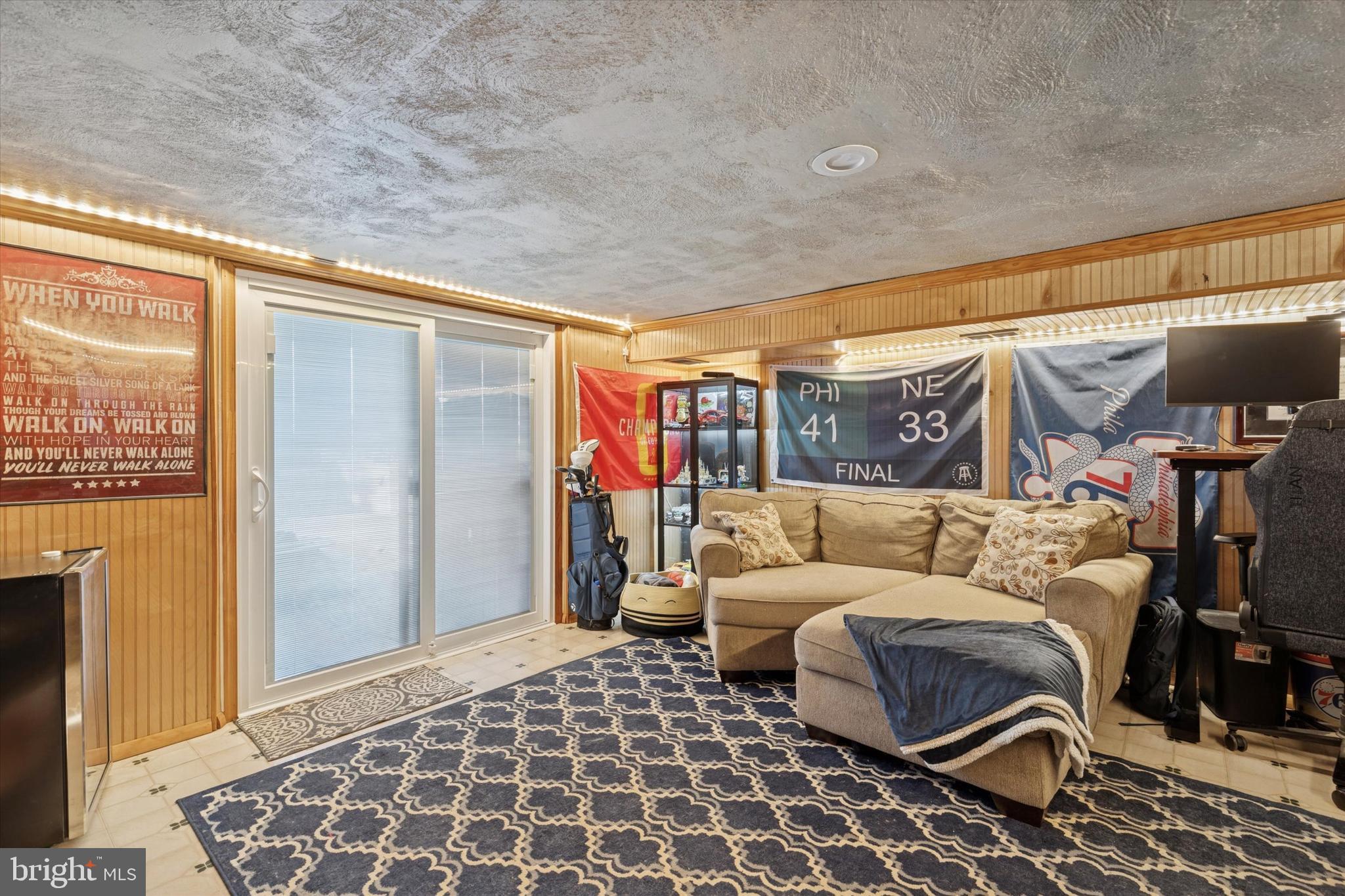 NORRIS HILLS - Residential