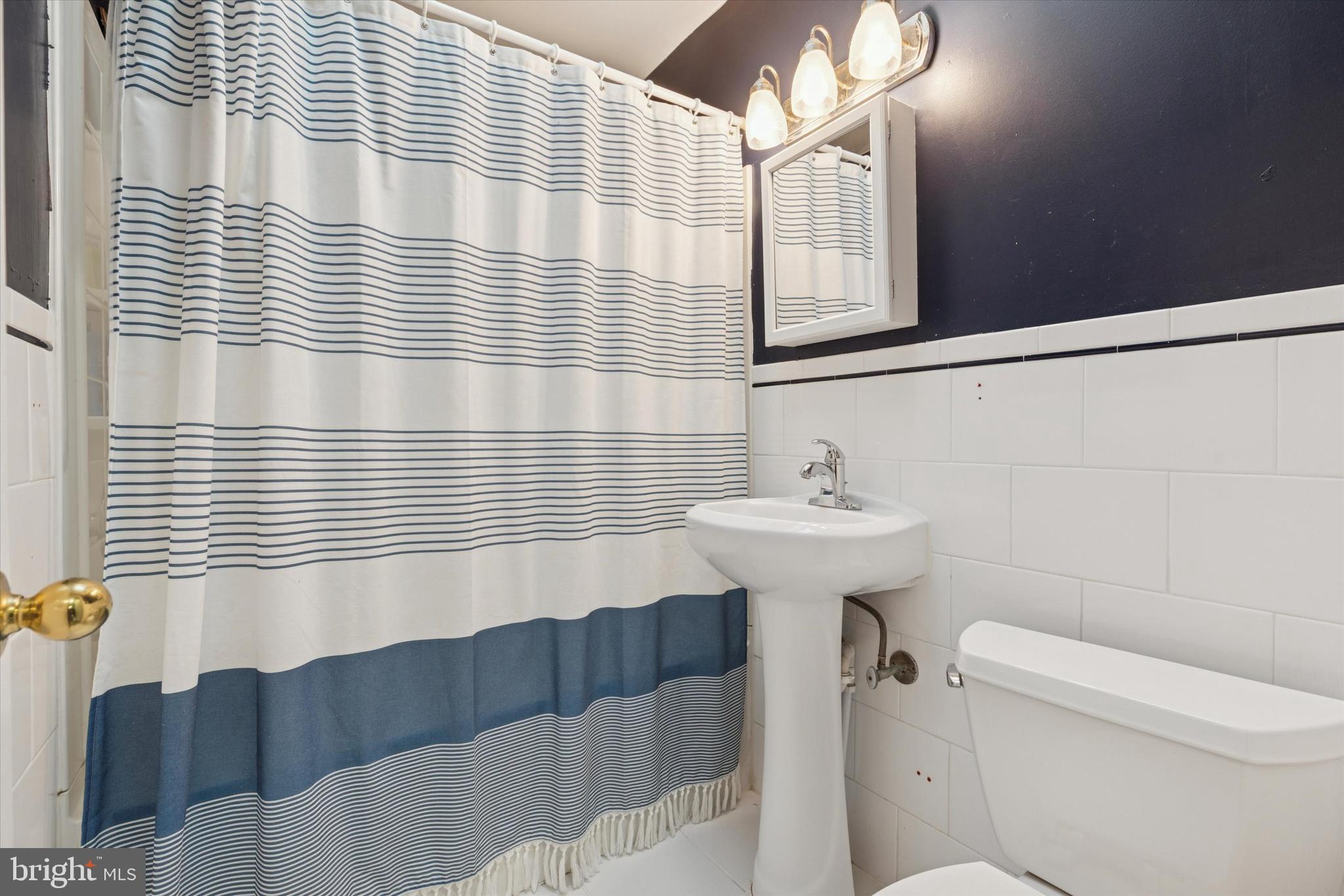 NORRIS HILLS - Residential