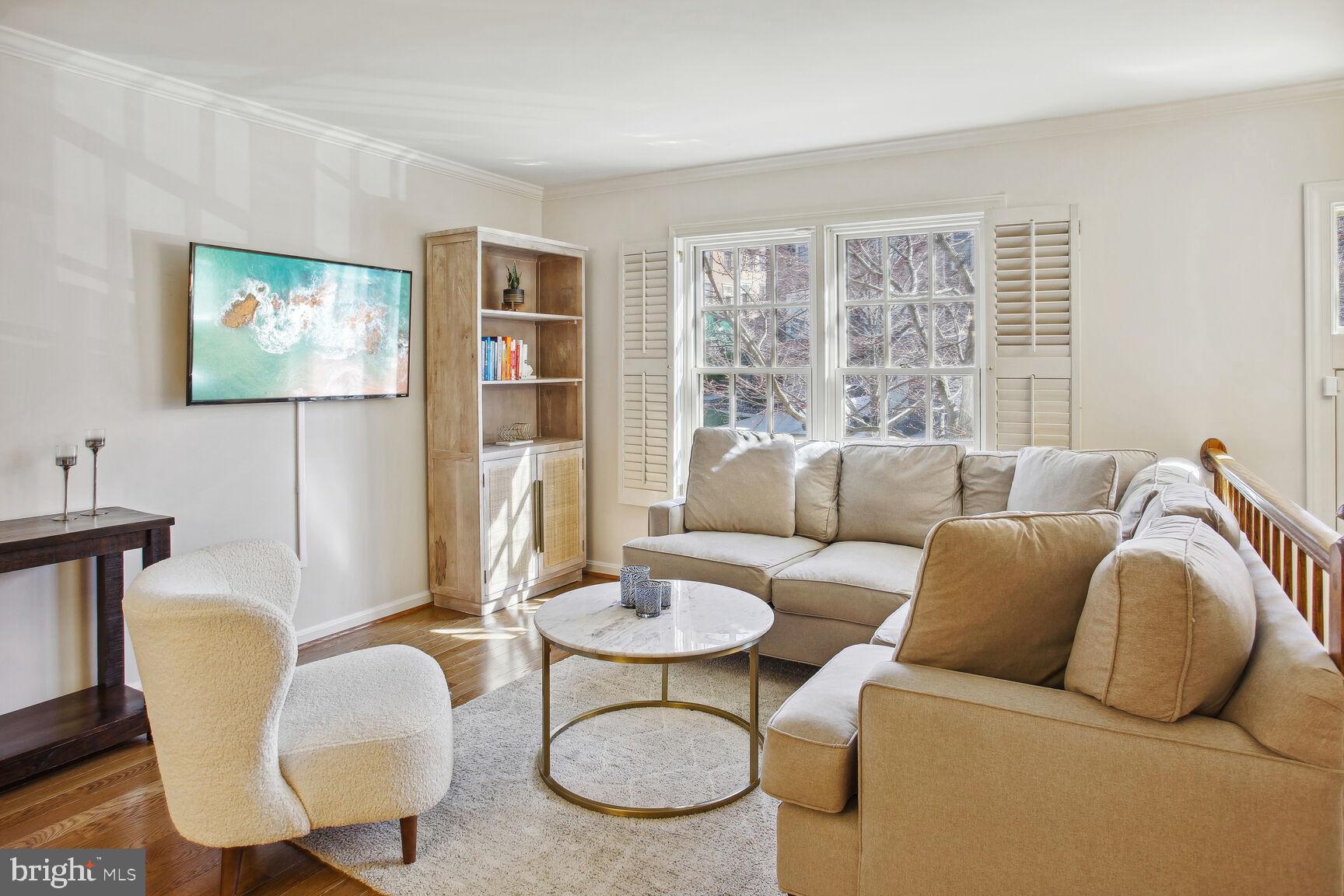 QUAKER HILL - Residential