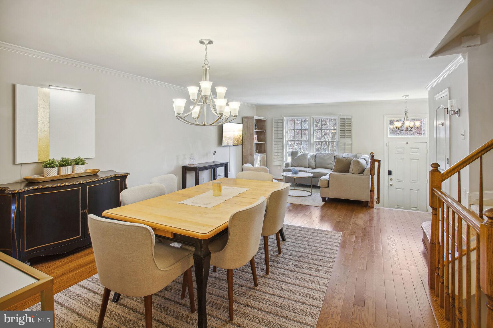 QUAKER HILL - Residential