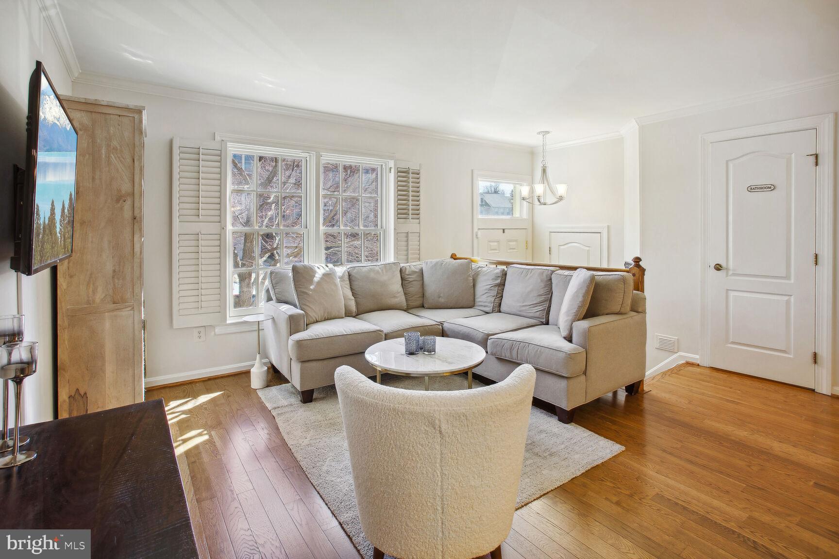 QUAKER HILL - Residential