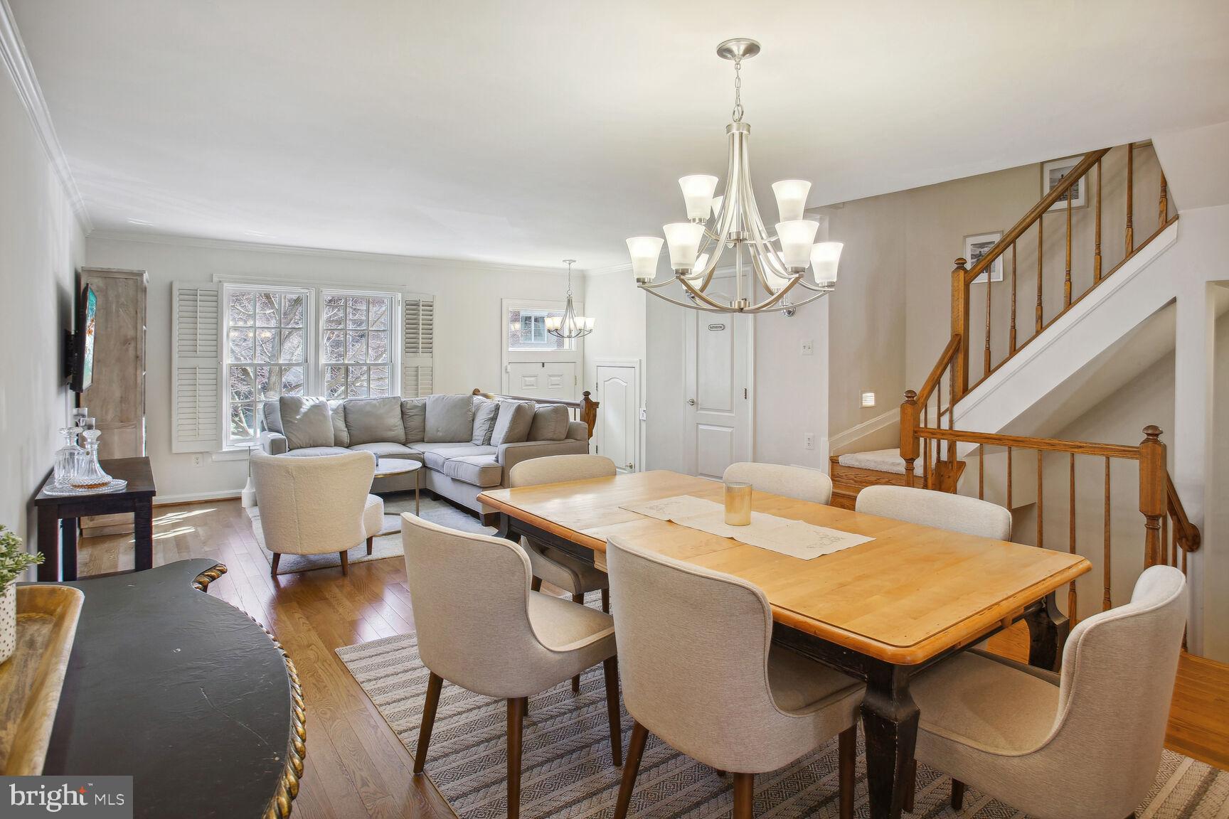 QUAKER HILL - Residential