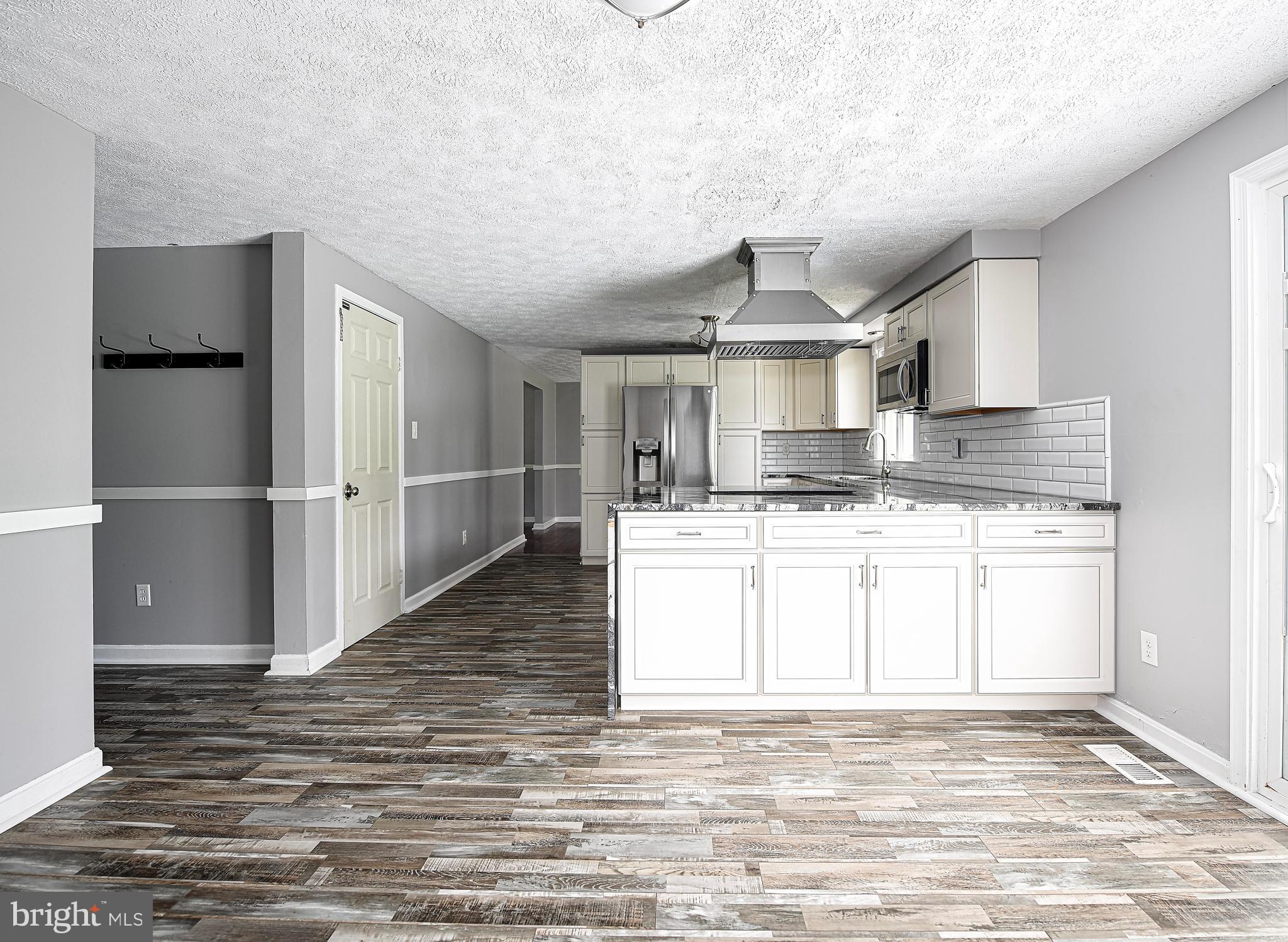 HARFORD WOODS - Residential Lease