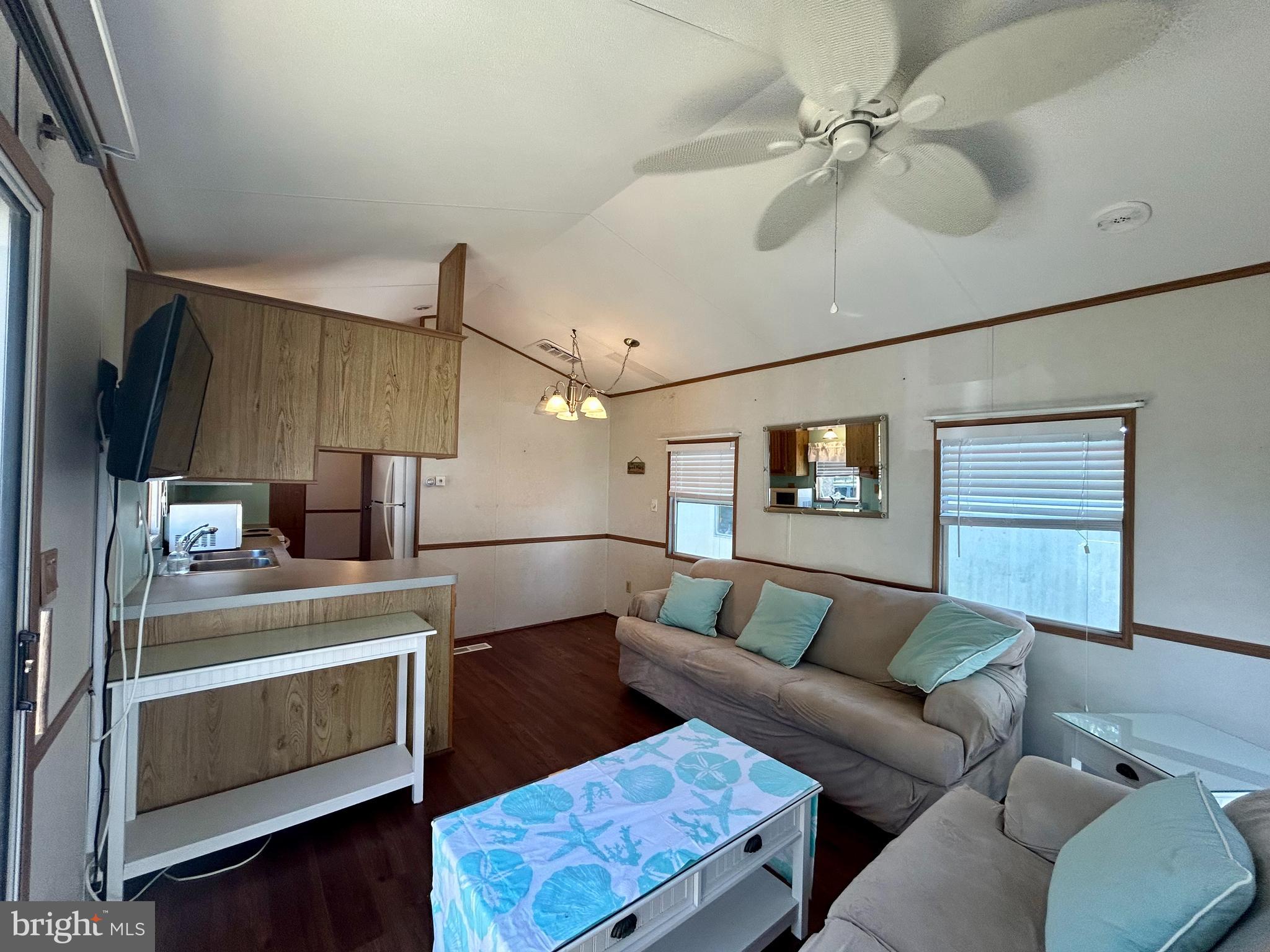 104 S. 5TH STREET 39