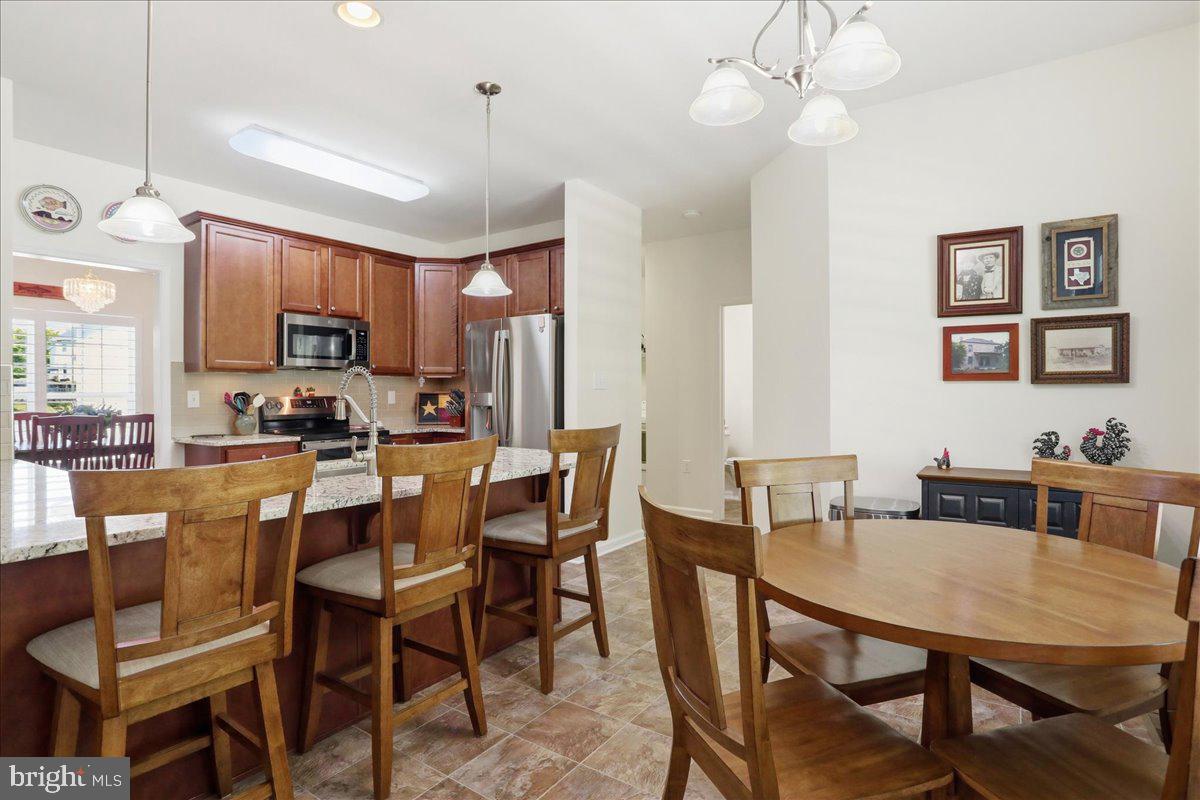 BROOKFIELD - Residential