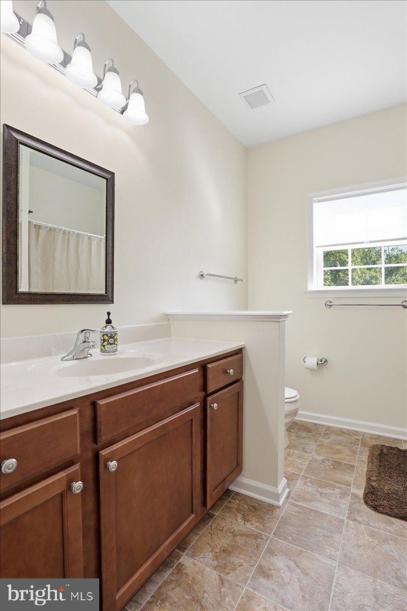 BROOKFIELD - Residential
