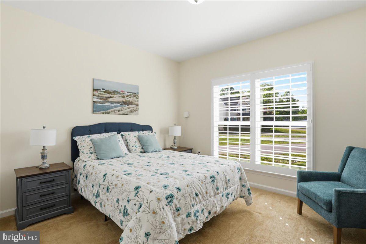 BROOKFIELD - Residential