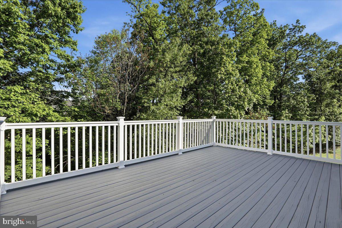 BROOKFIELD - Residential