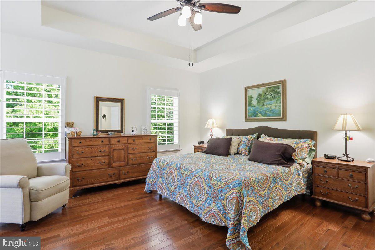 BROOKFIELD - Residential