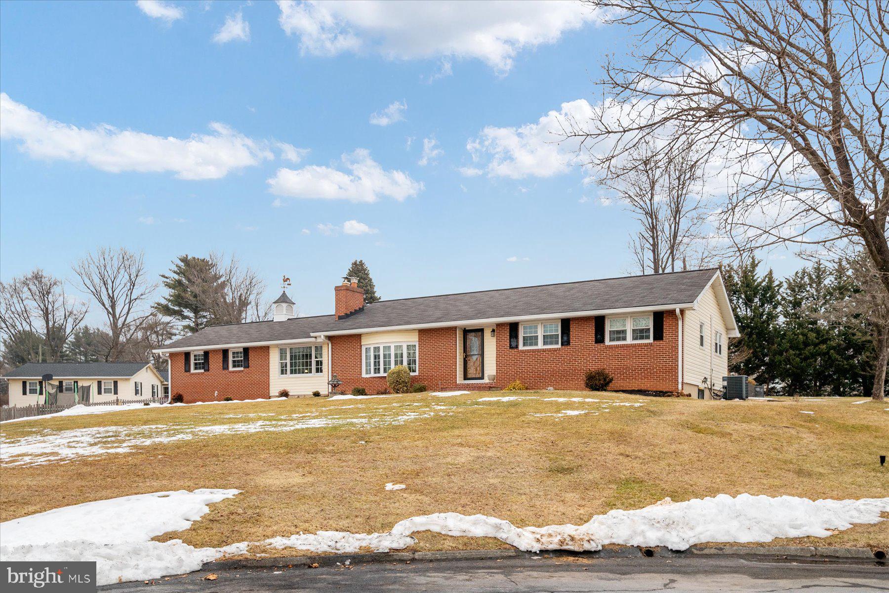 PLEASANT HILLS - Residential
