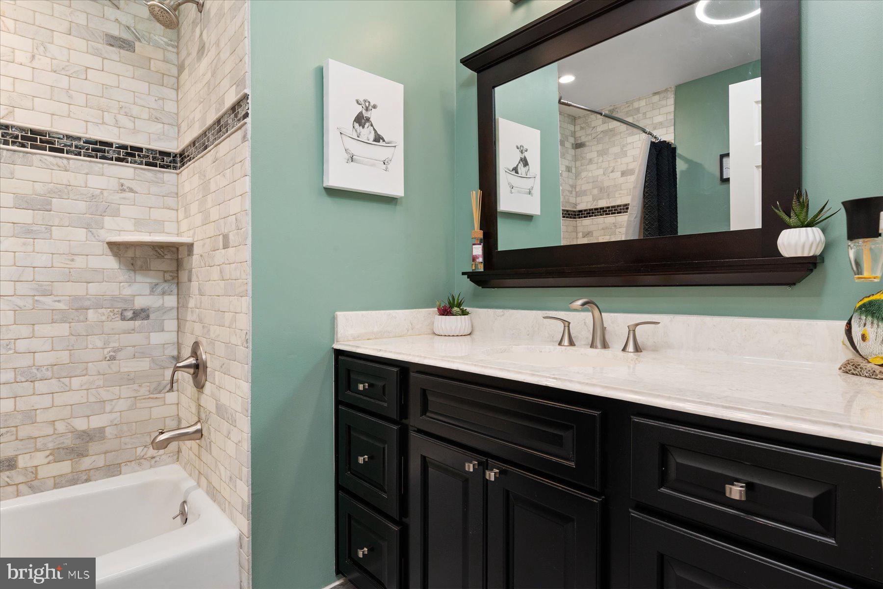 PLEASANT HILLS - Residential