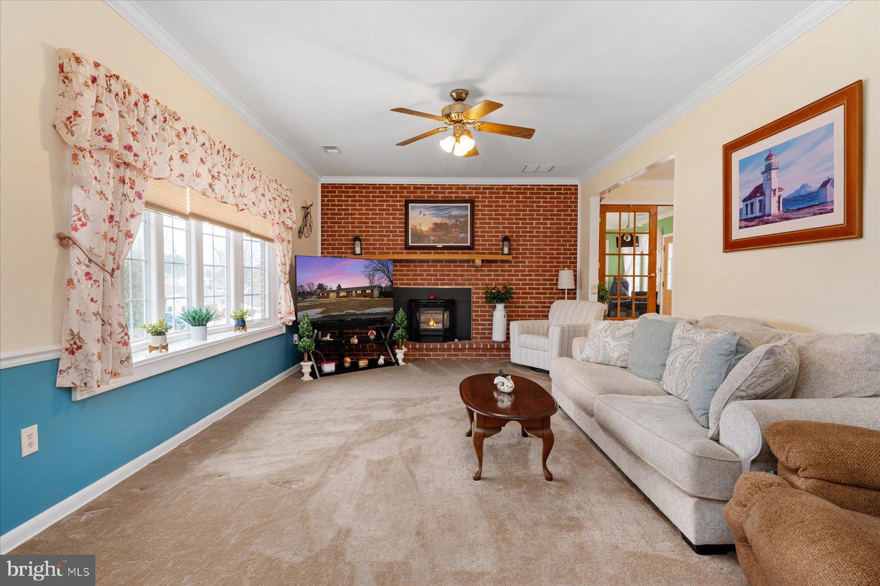 PLEASANT HILLS - Residential