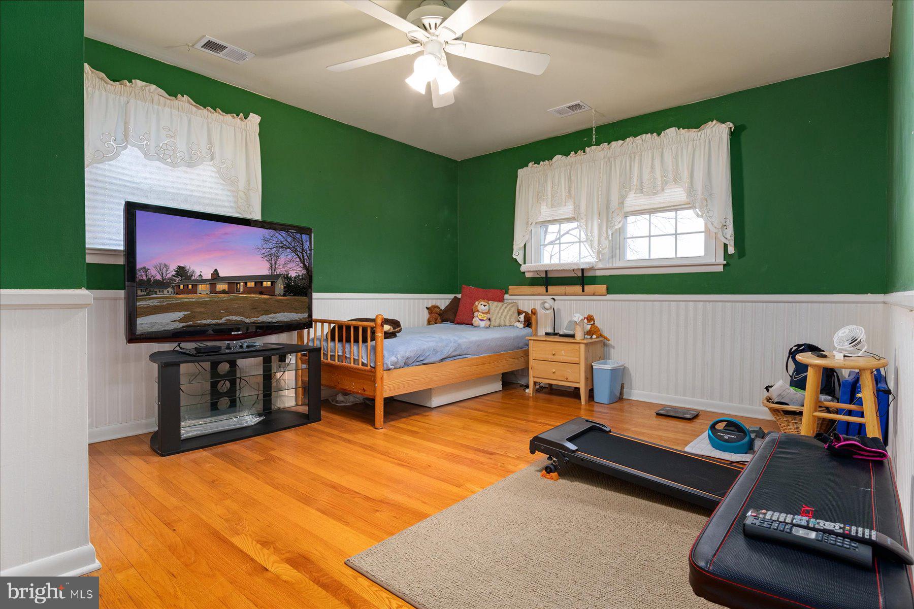 PLEASANT HILLS - Residential