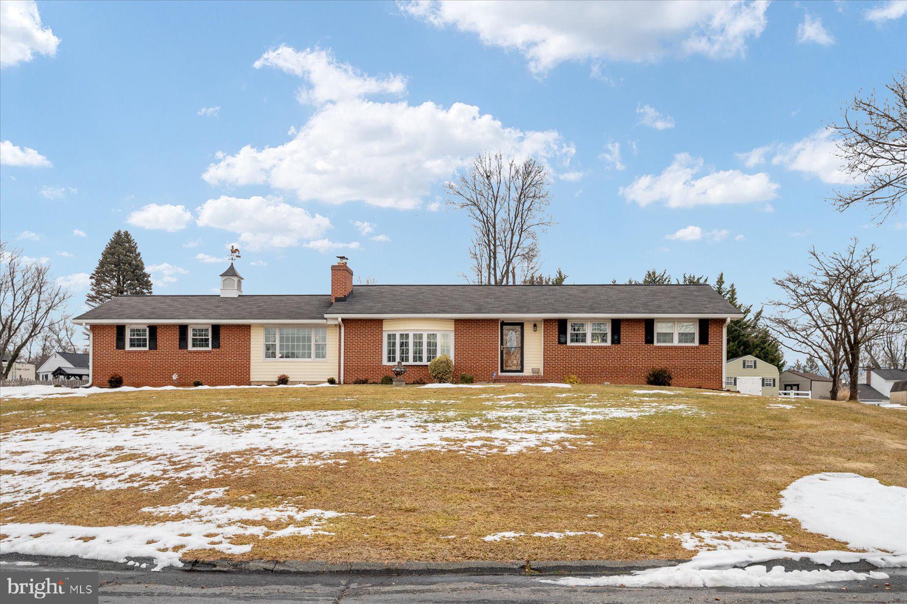 PLEASANT HILLS - Residential