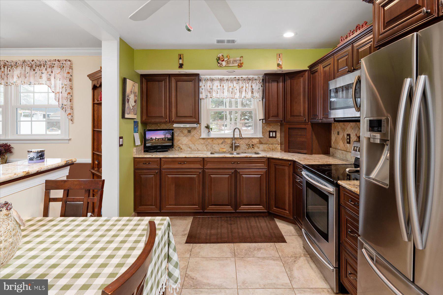 PLEASANT HILLS - Residential