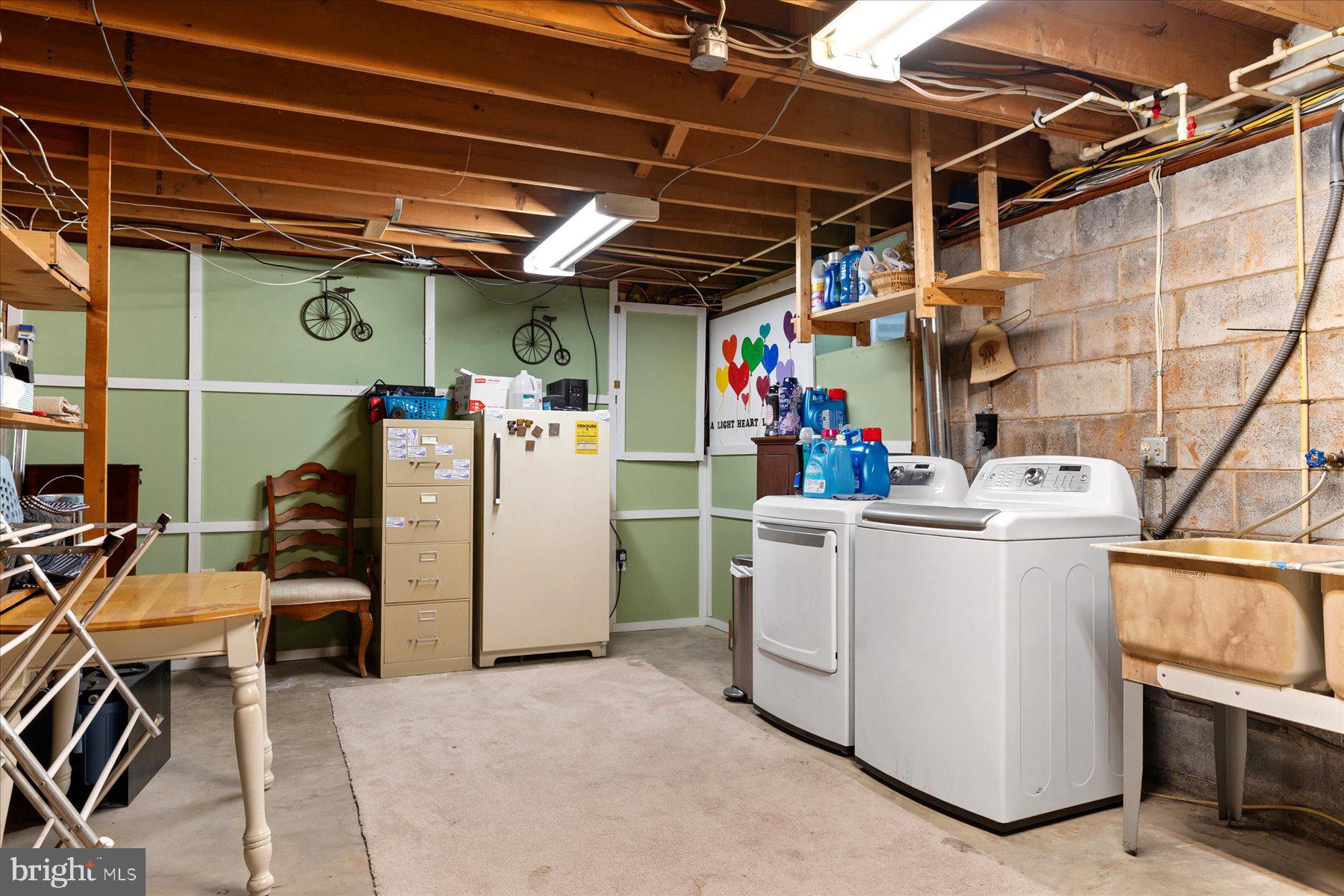 PLEASANT HILLS - Residential