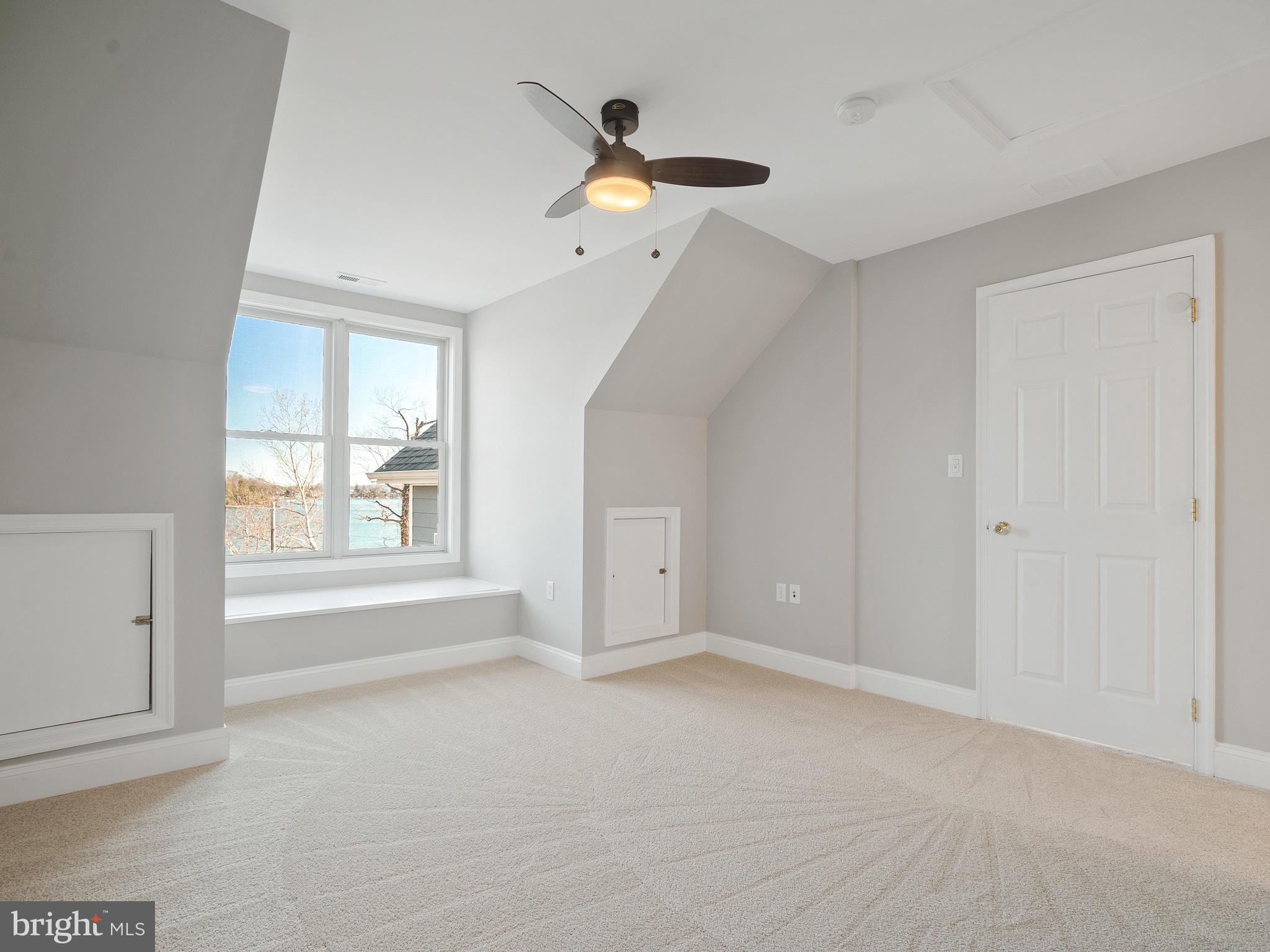 PALISADES ON THE SEVERN - Residential