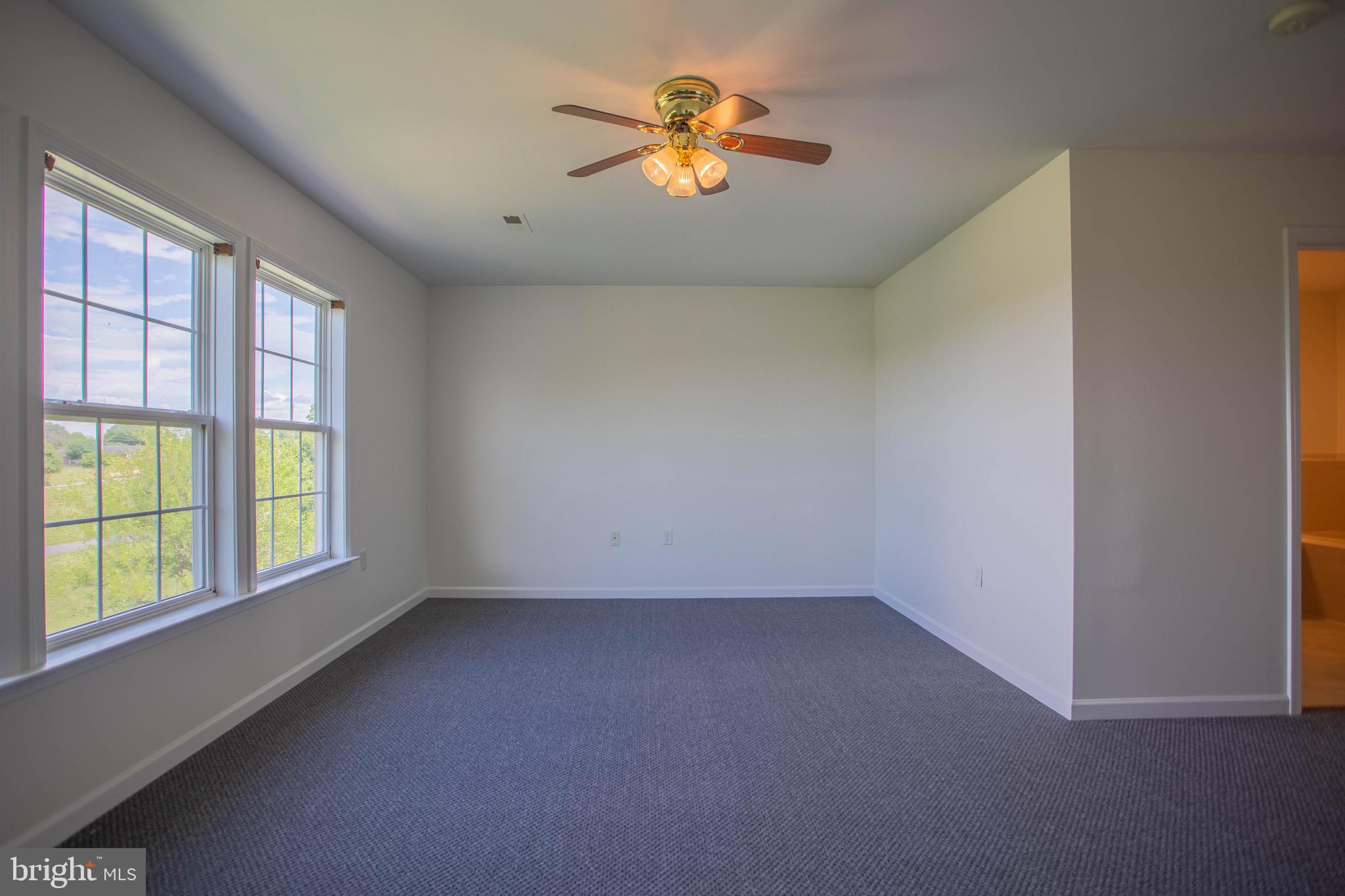 MANOR PARK - Residential