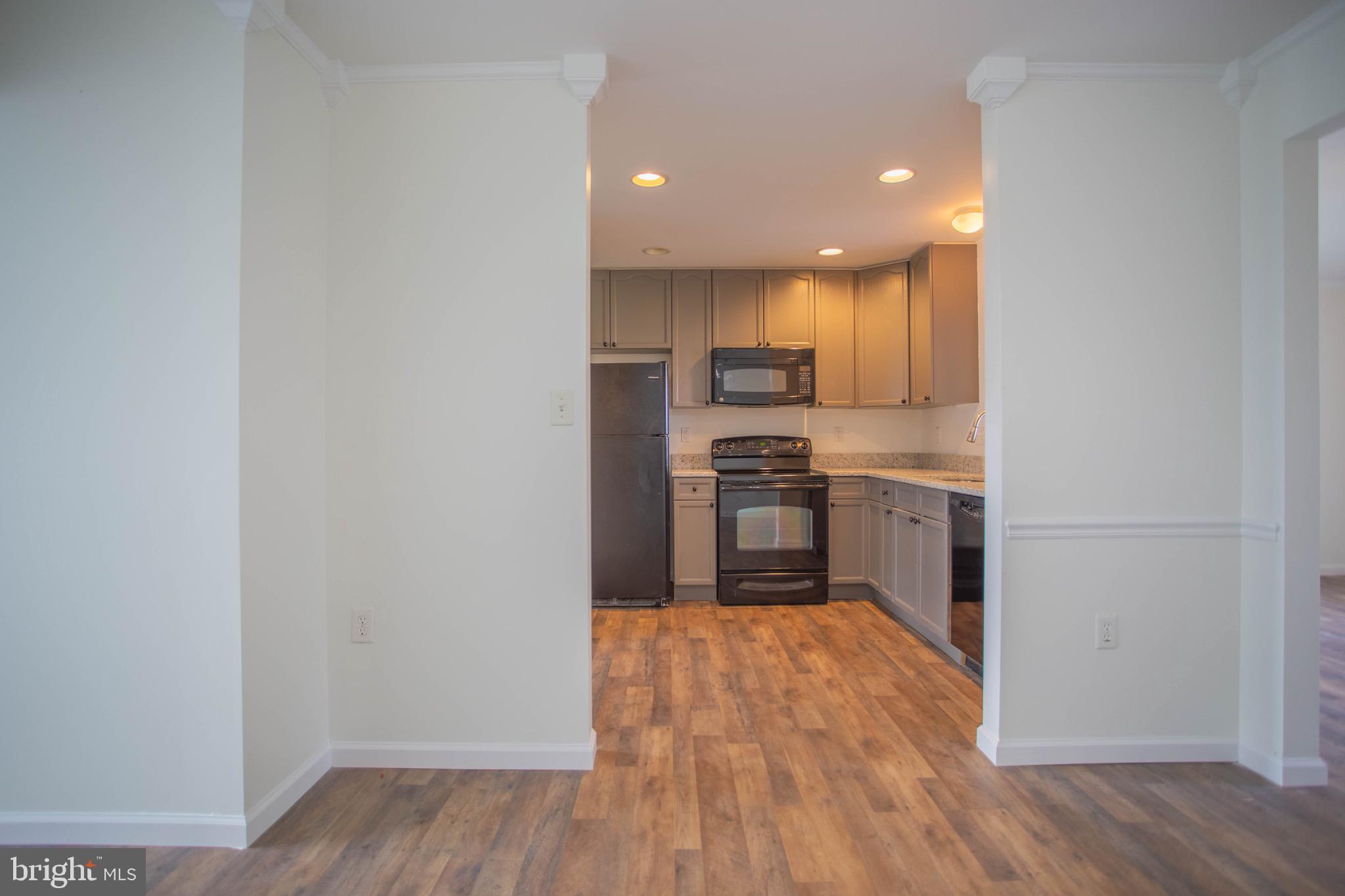 MANOR PARK - Residential