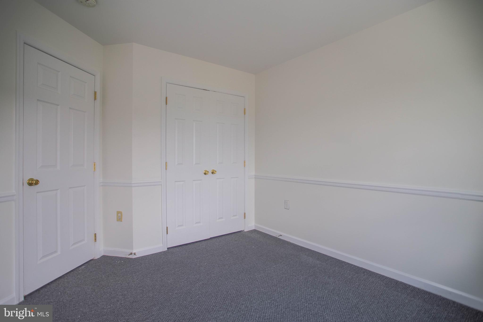 MANOR PARK - Residential