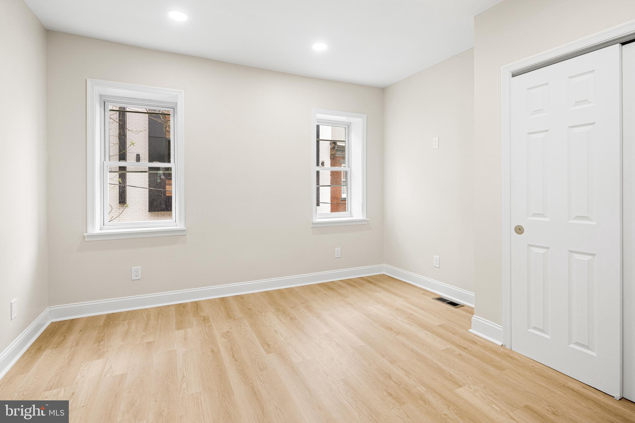 GRAYS FERRY - Residential