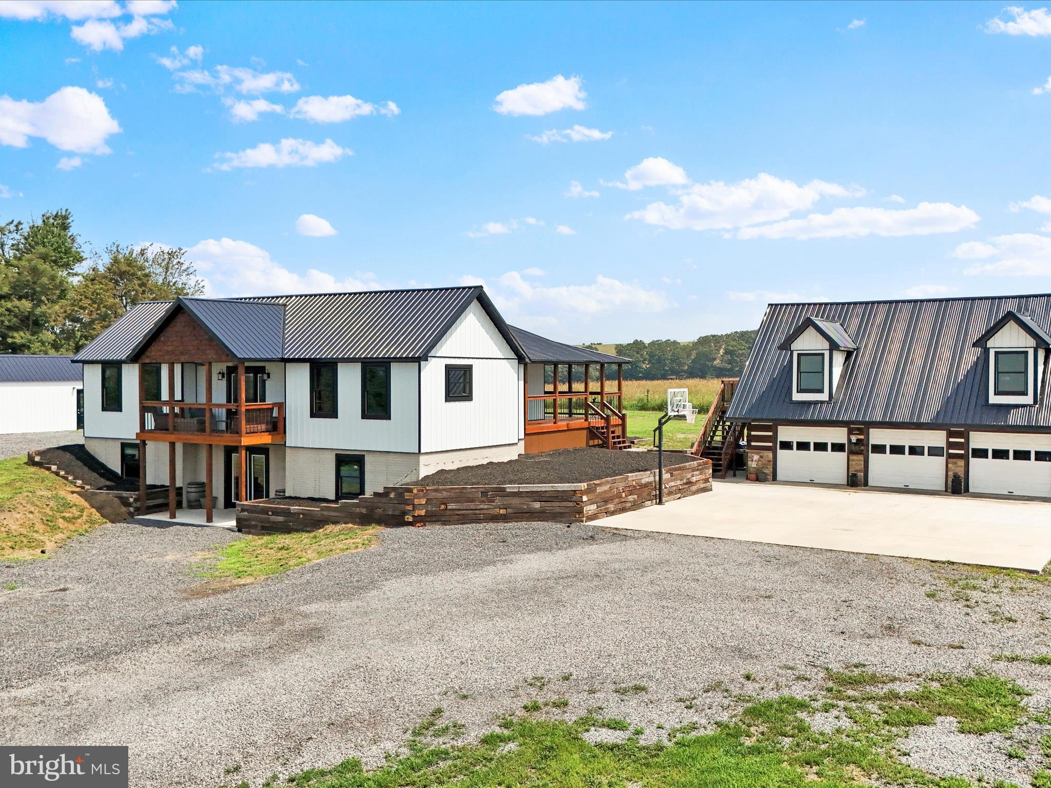 542 BANE CUTOFF ROAD