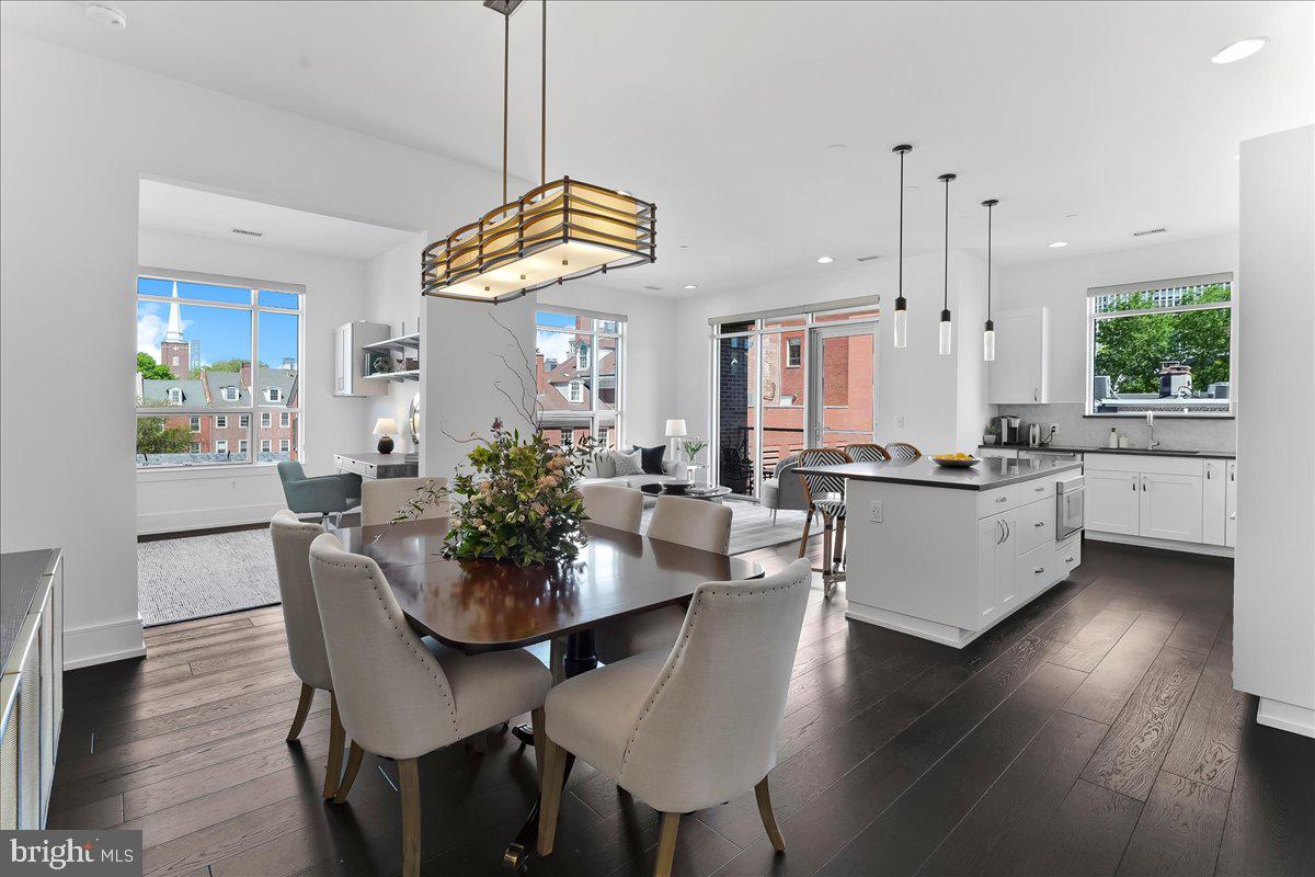 SOCIETY HILL - Residential