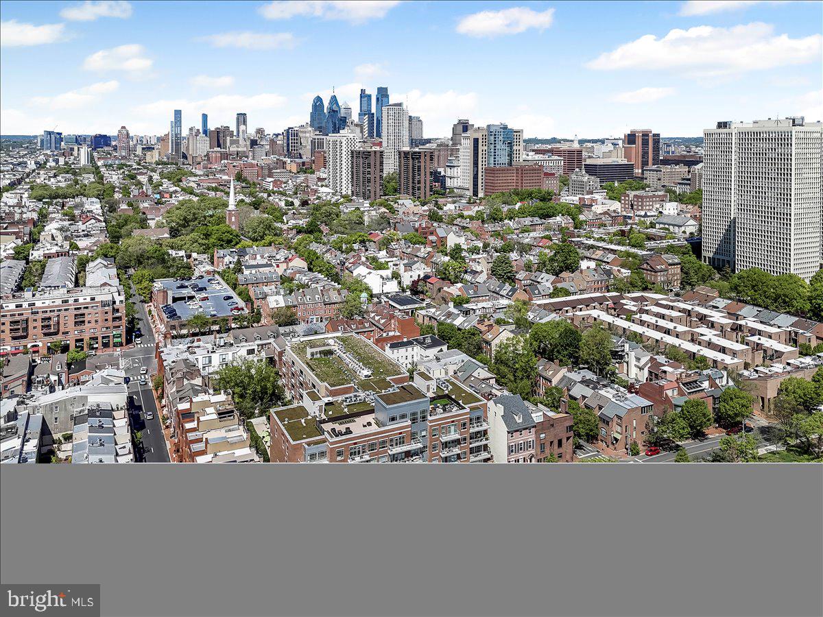 SOCIETY HILL - Residential