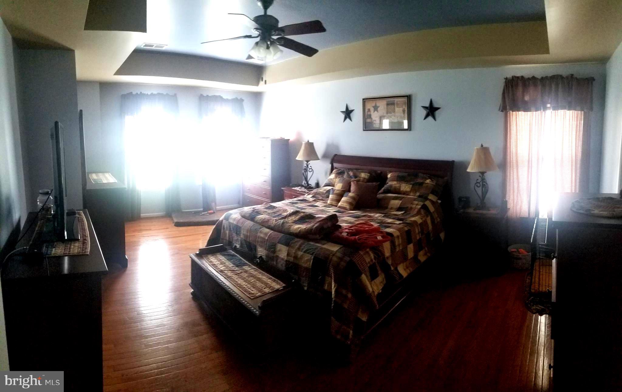 LAKELAND PLACE - Residential