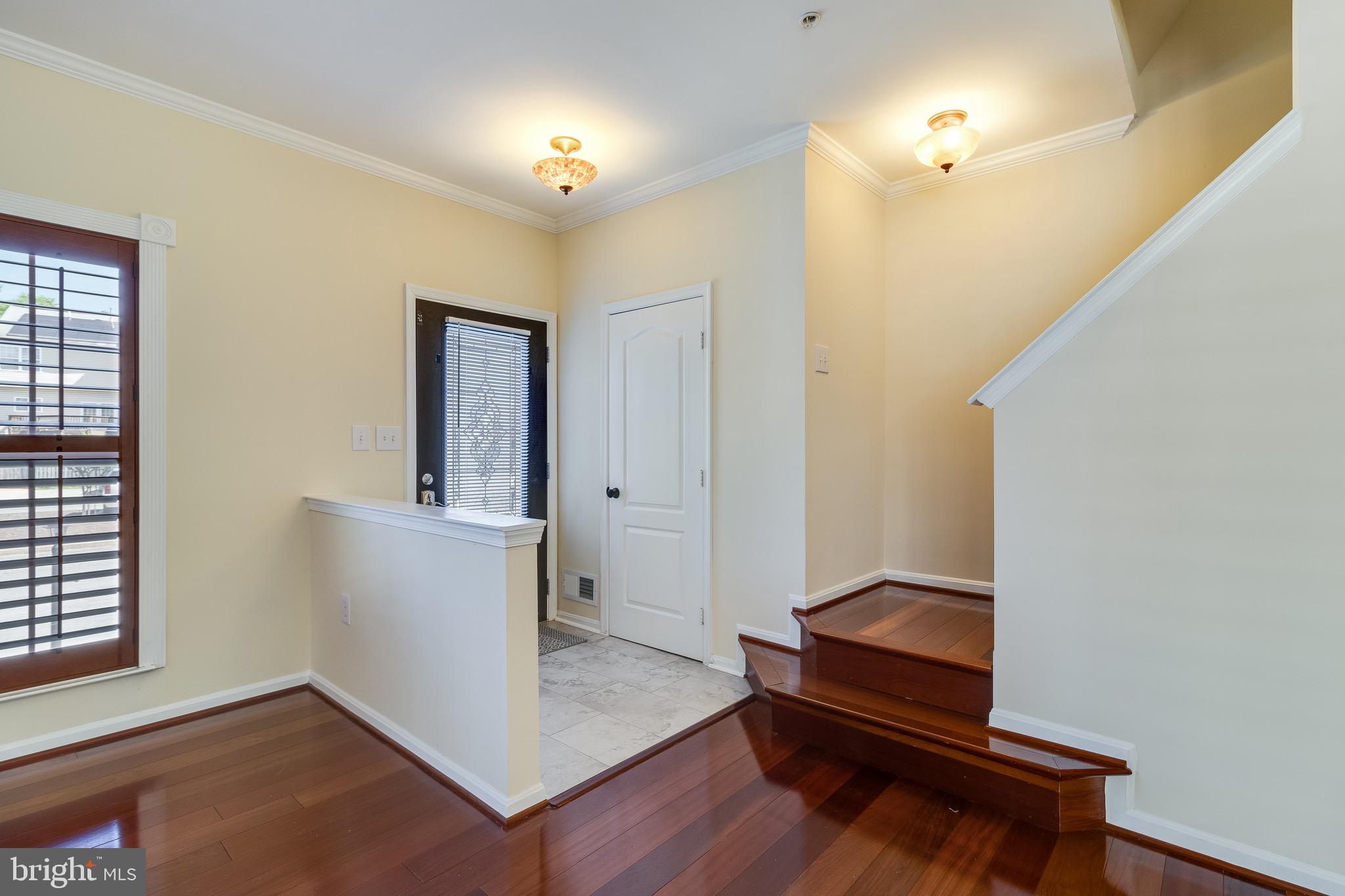 ST CHARLES DORCHESTER - Residential