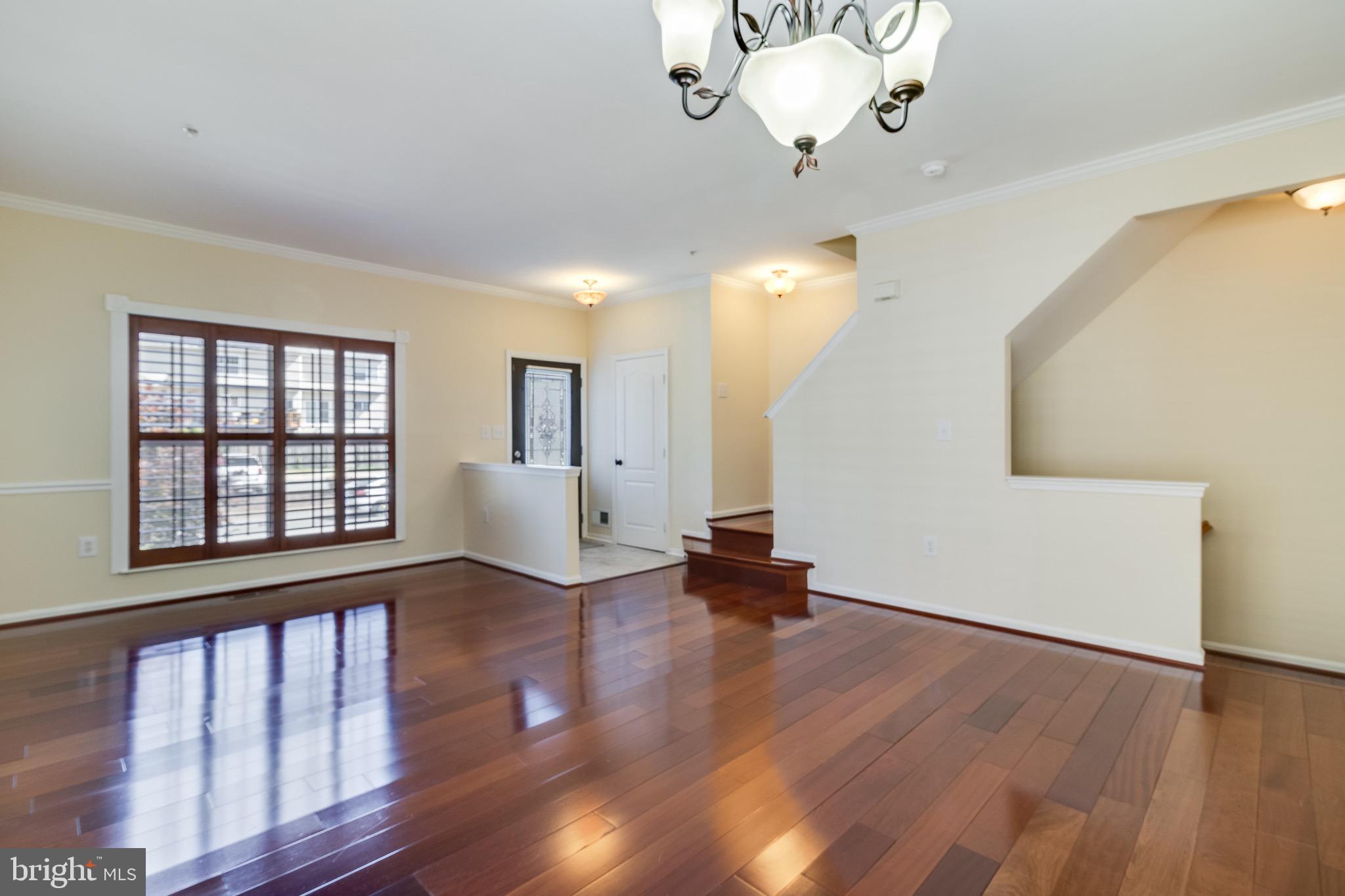 ST CHARLES DORCHESTER - Residential