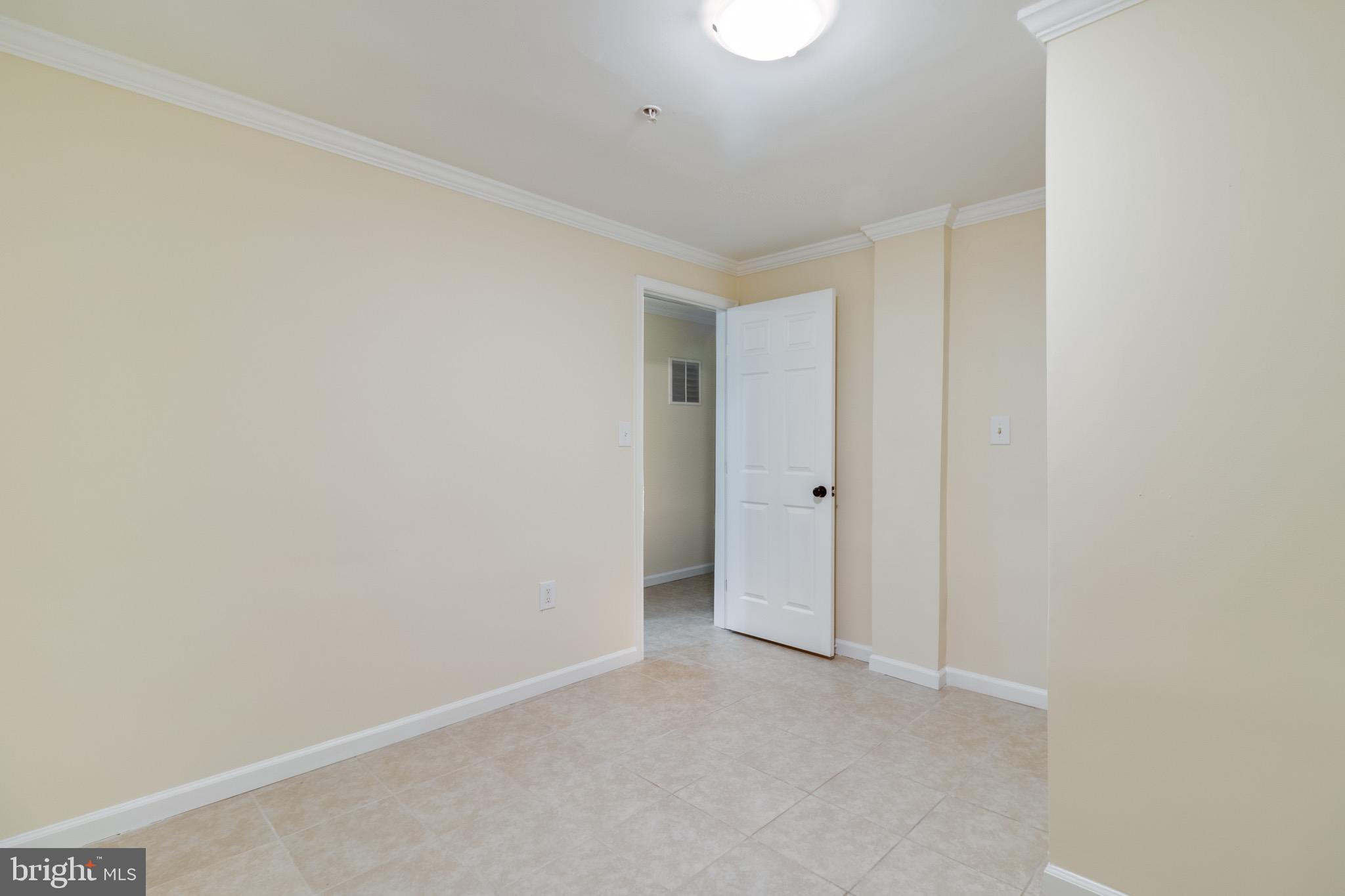 ST CHARLES DORCHESTER - Residential