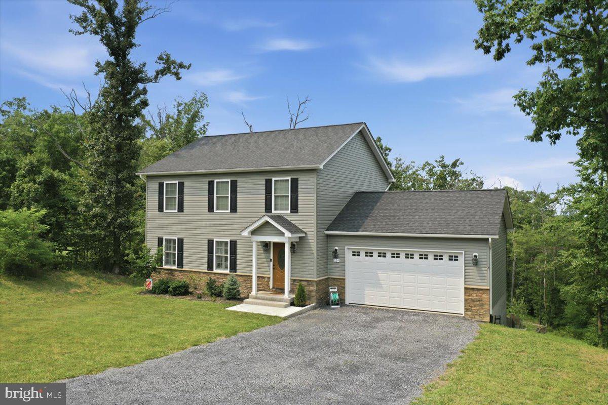 524 LOWER VALLEY ROAD