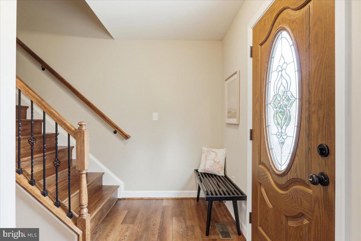 524 LOWER VALLEY ROAD