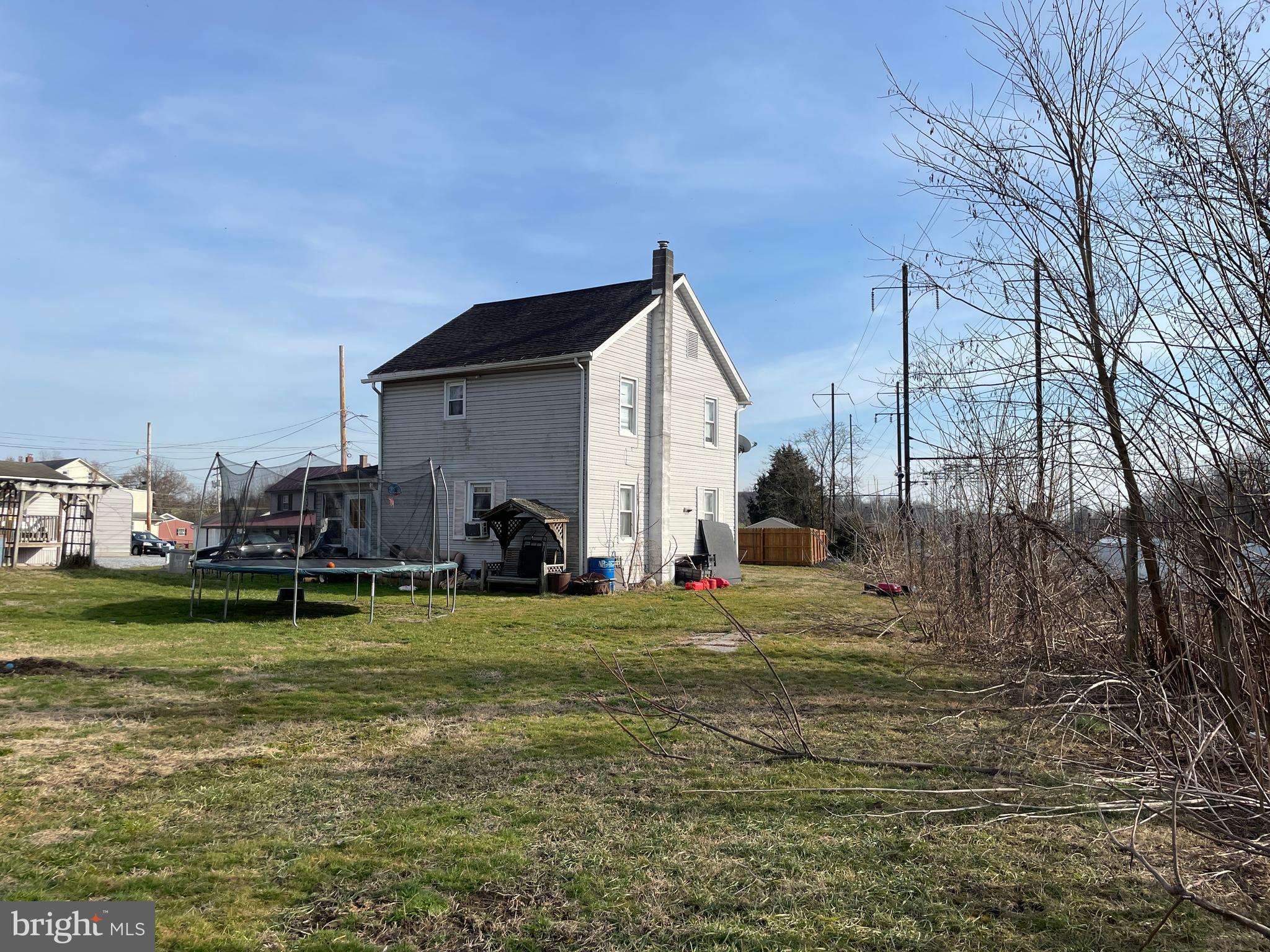 ROYALTON - Residential