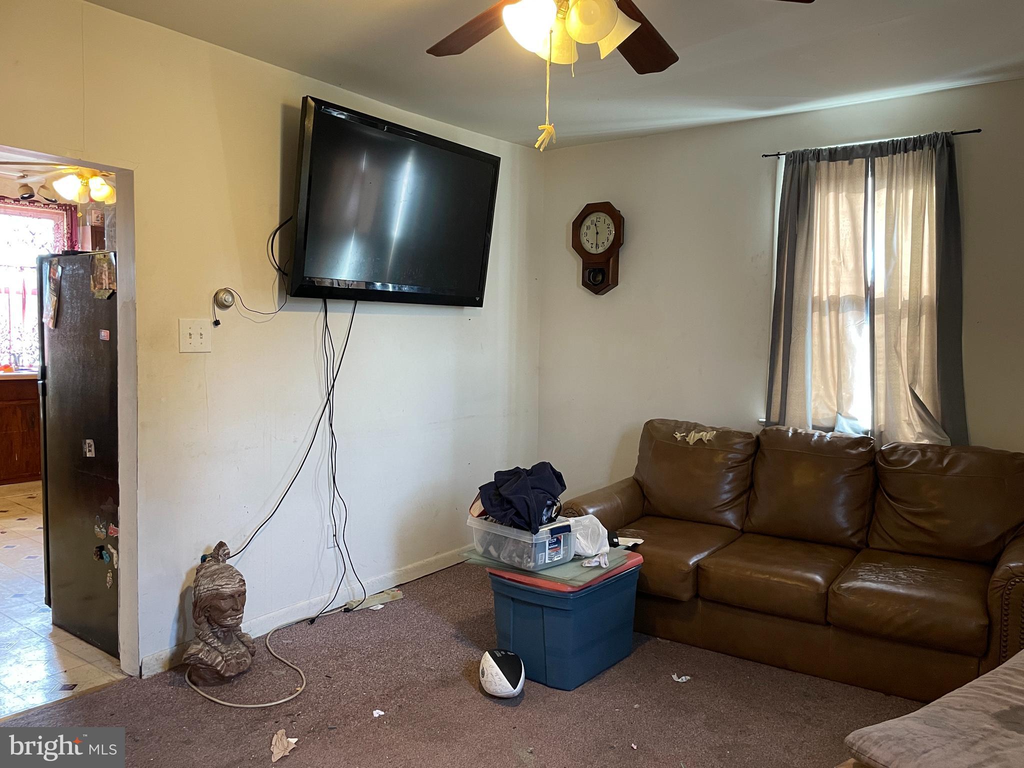 ROYALTON - Residential