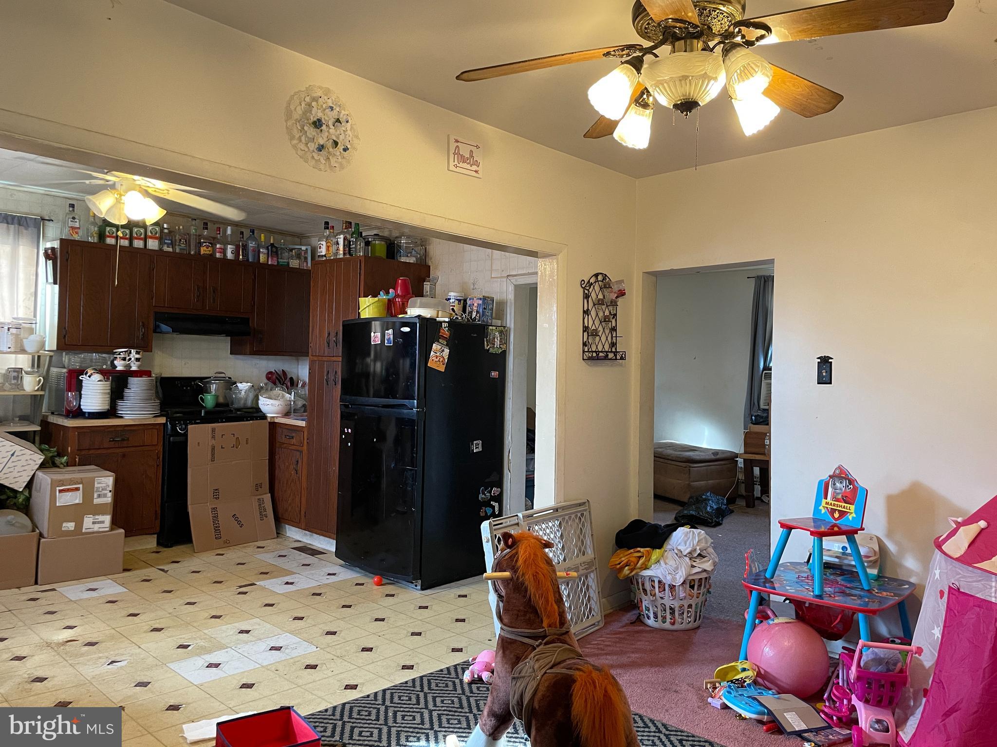 ROYALTON - Residential