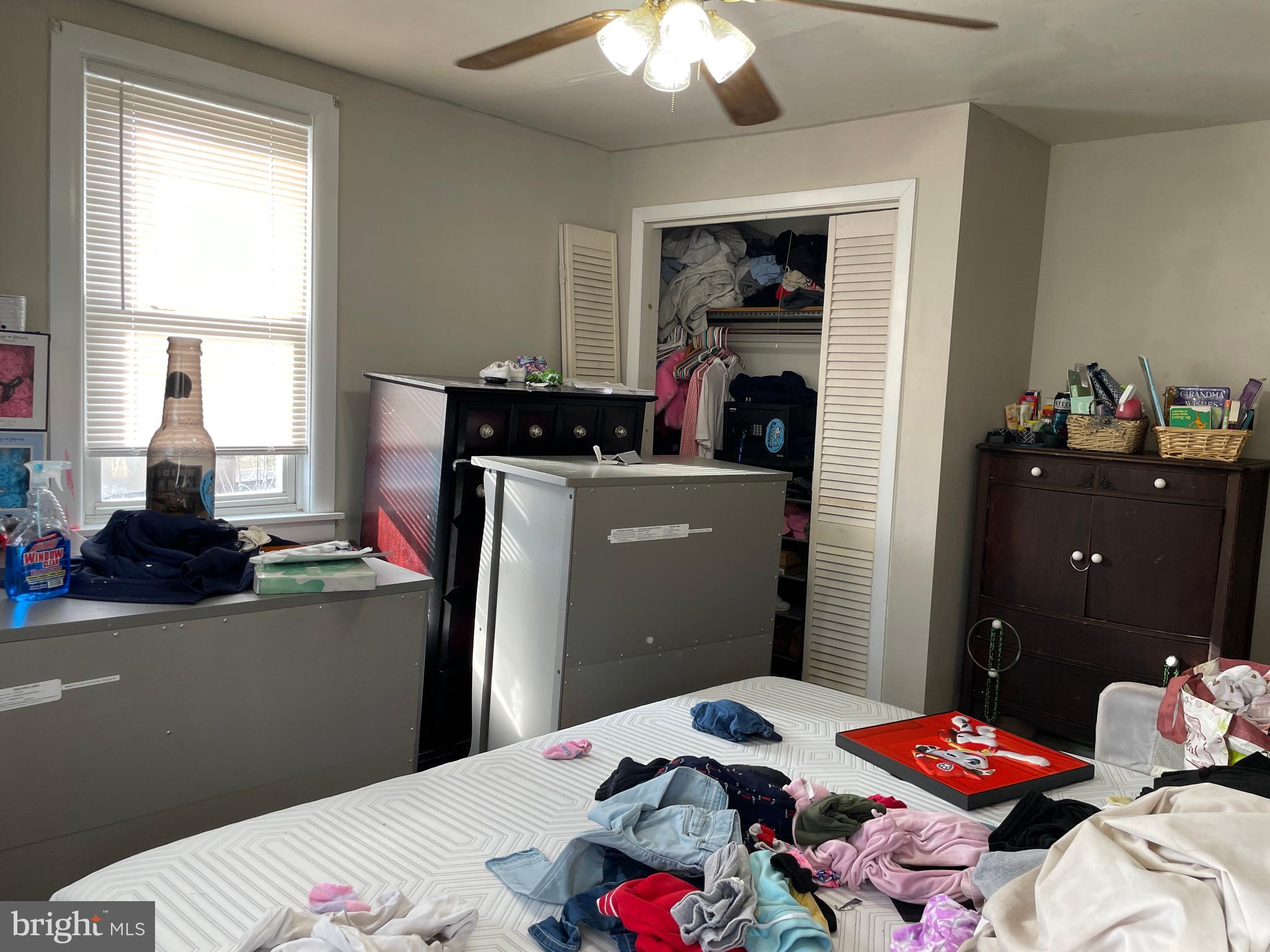 ROYALTON - Residential