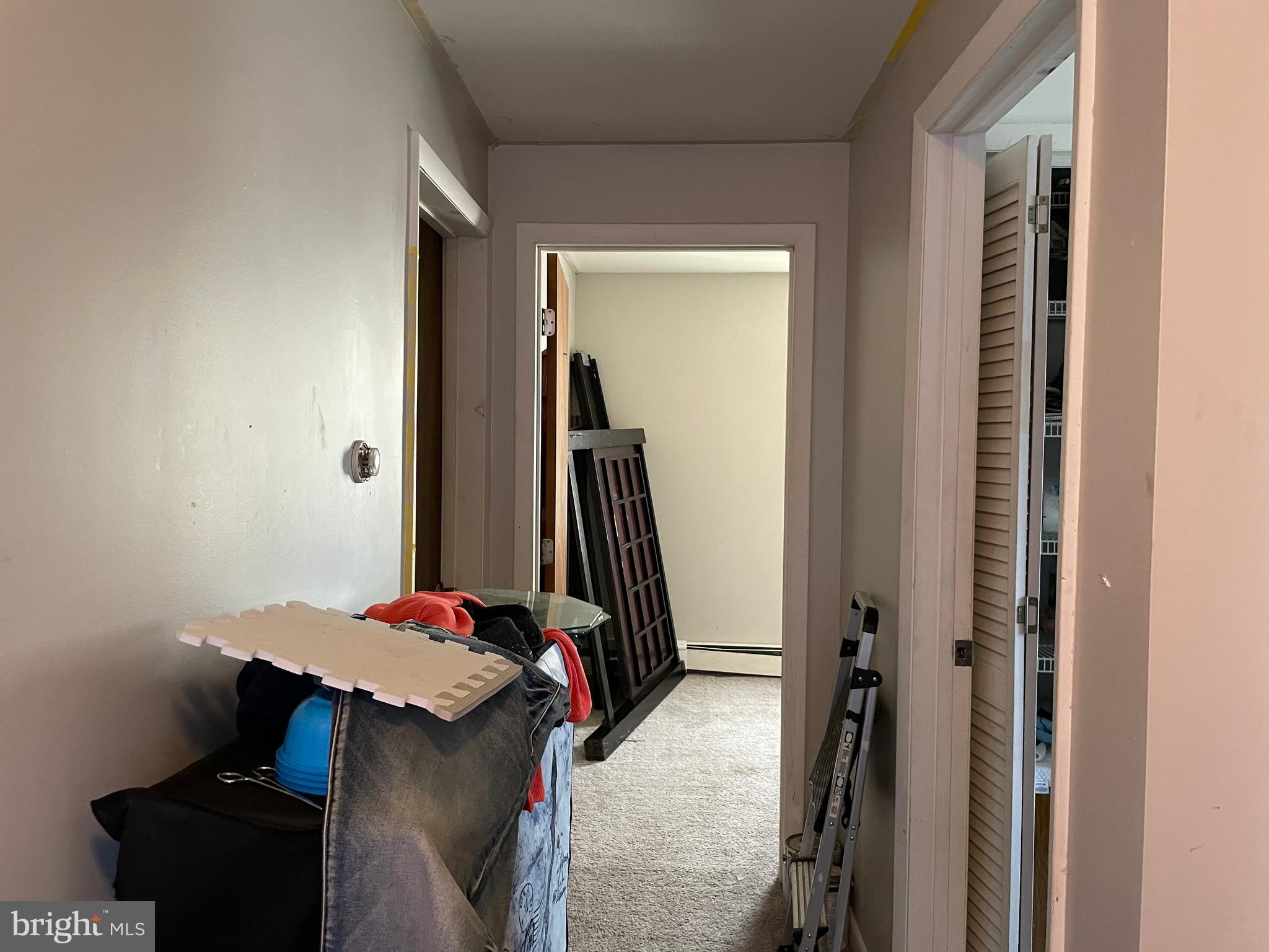 ROYALTON - Residential