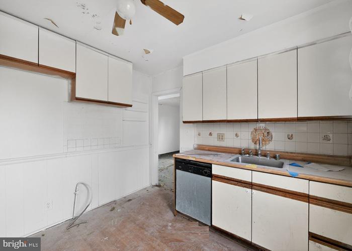 FAIRLAWN - Residential