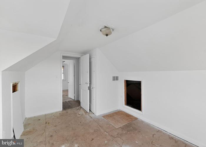 FAIRLAWN - Residential