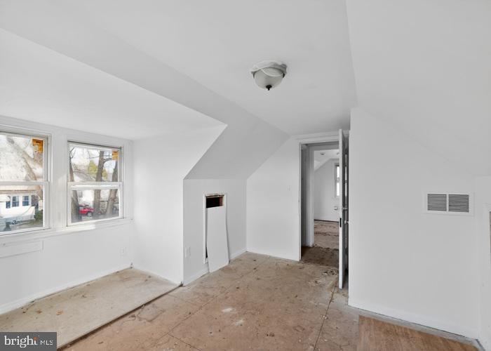 FAIRLAWN - Residential