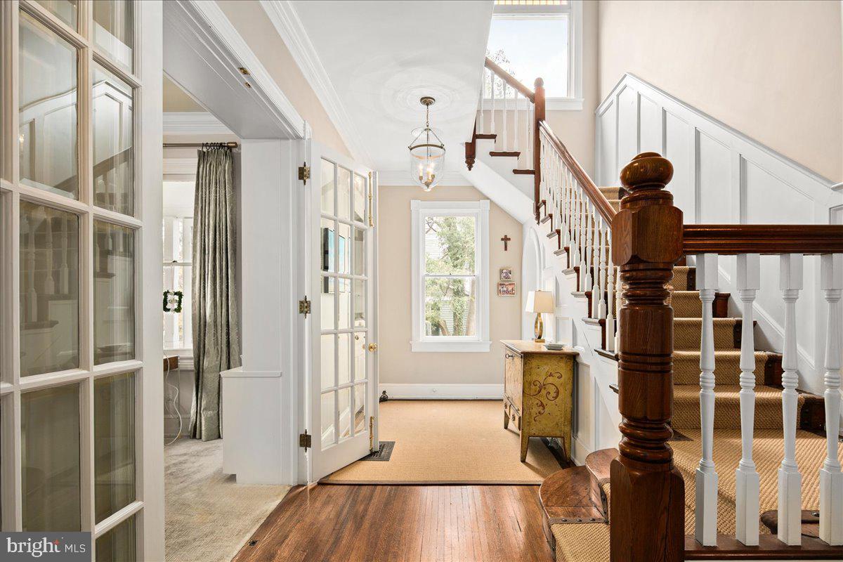 KENSINGTON - Residential