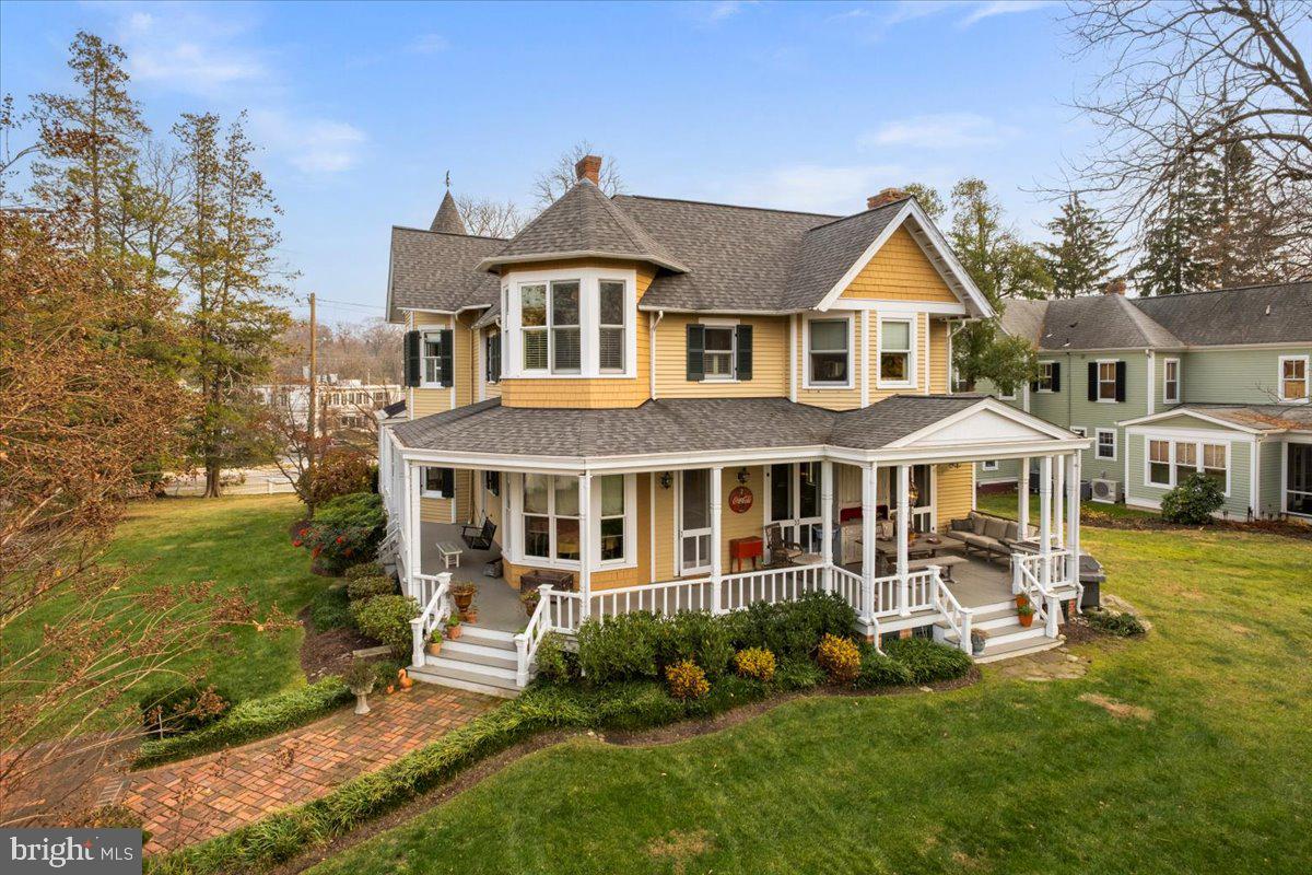 KENSINGTON - Residential